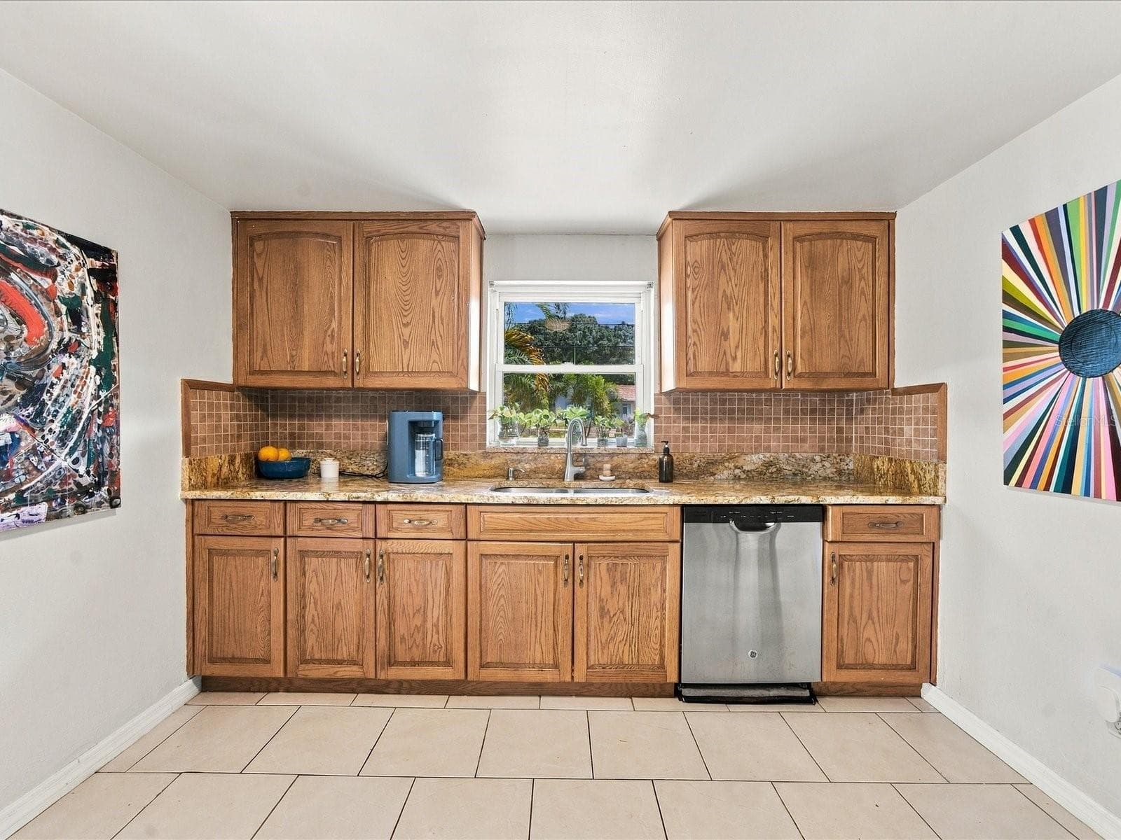 Kitchen - 1525 56TH ST S, GULFPORT