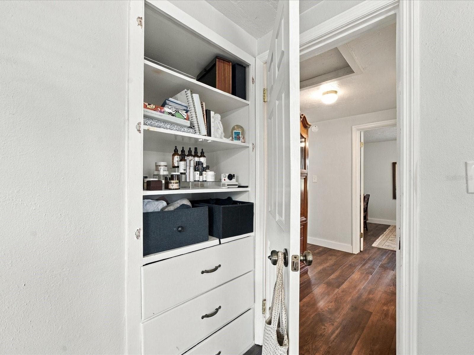 Bedroom Built-In - 1525 56TH ST S, GULFPORT