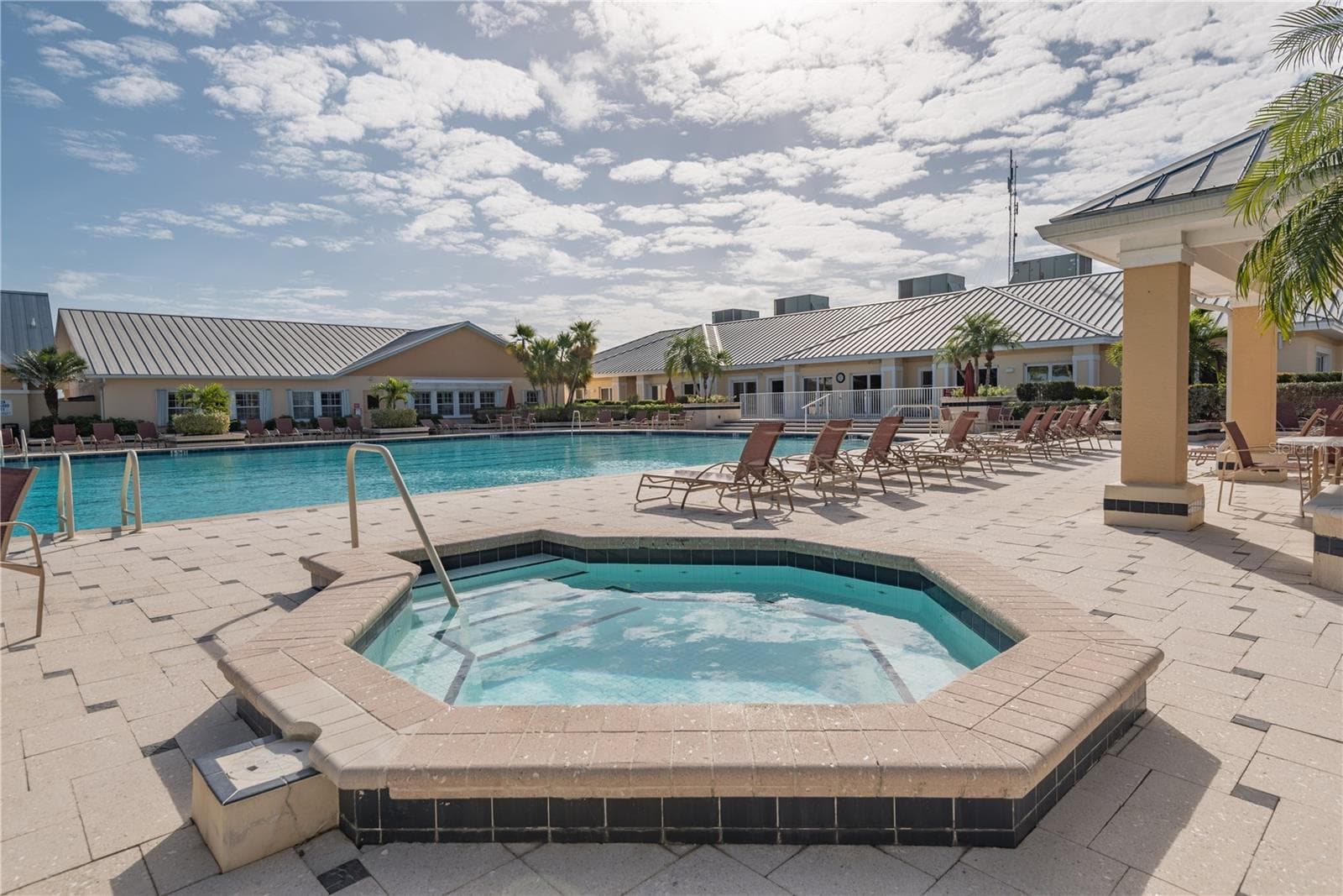 Spa, too! - 24024 BUCKINGHAM WAY, PORT CHARLOTTE