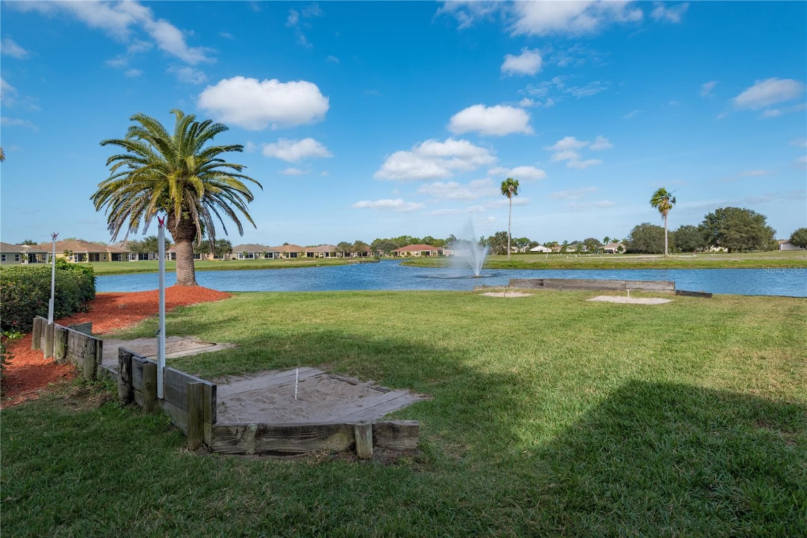Horseshoes - 24024 BUCKINGHAM WAY, PORT CHARLOTTE