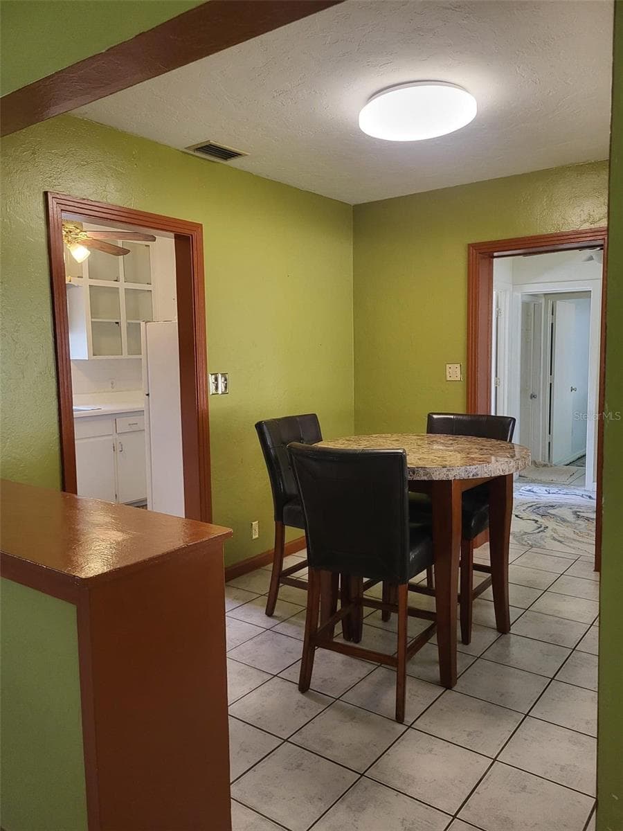 Single Family Residence at 6738 5TH AVE N, ST PETERSBURG, photo 10 of 22