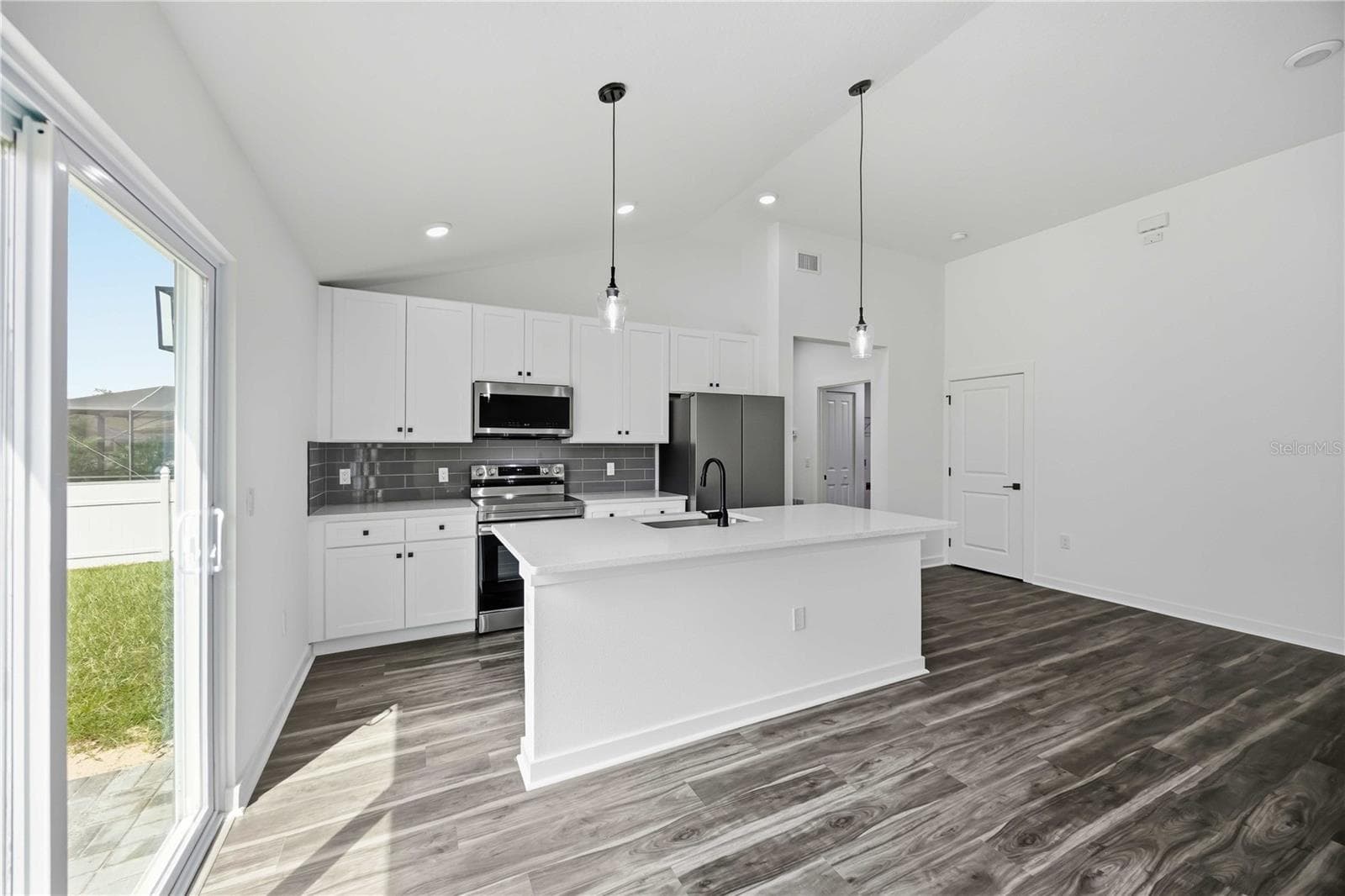 Single Family Residence at 1665 KIRKWOOD ST, NORTH PORT, photo 3 of 18