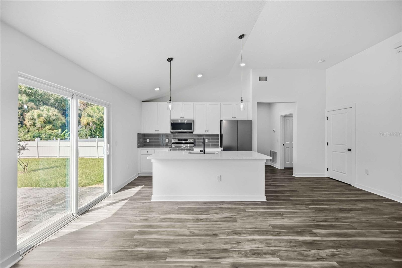 Single Family Residence at 1665 KIRKWOOD ST, NORTH PORT, photo 5 of 18