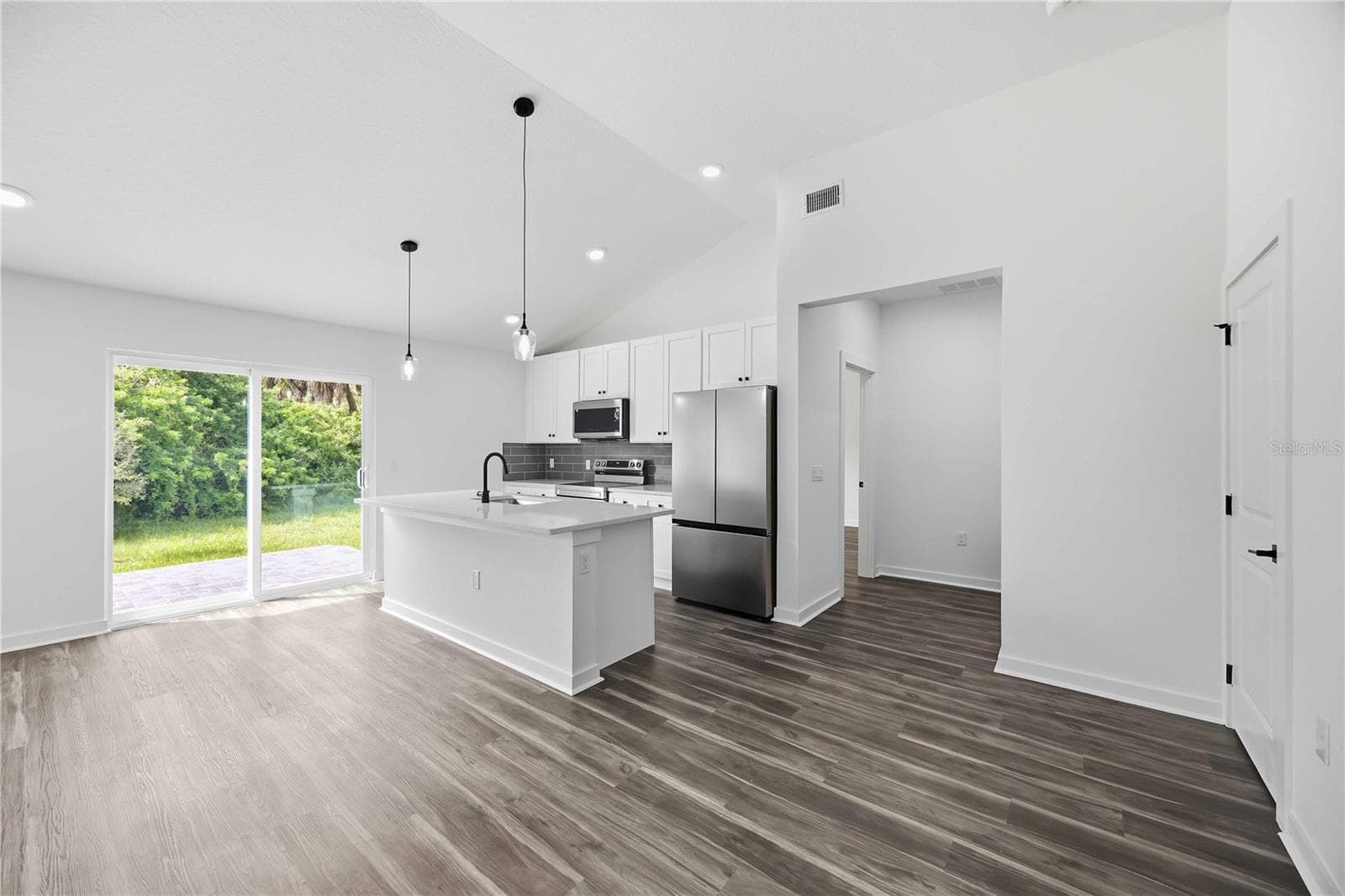 Single Family Residence at 1665 KIRKWOOD ST, NORTH PORT, photo 6 of 18