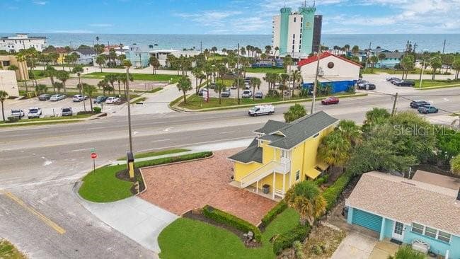 Mixed Use at 813 A1A, NEW SMYRNA BEACH, photo 5 of 55
