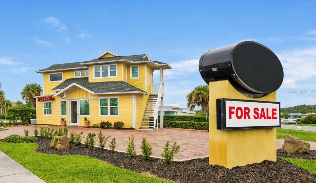 Mixed Use at 813 A1A, NEW SMYRNA BEACH, photo 10 of 55