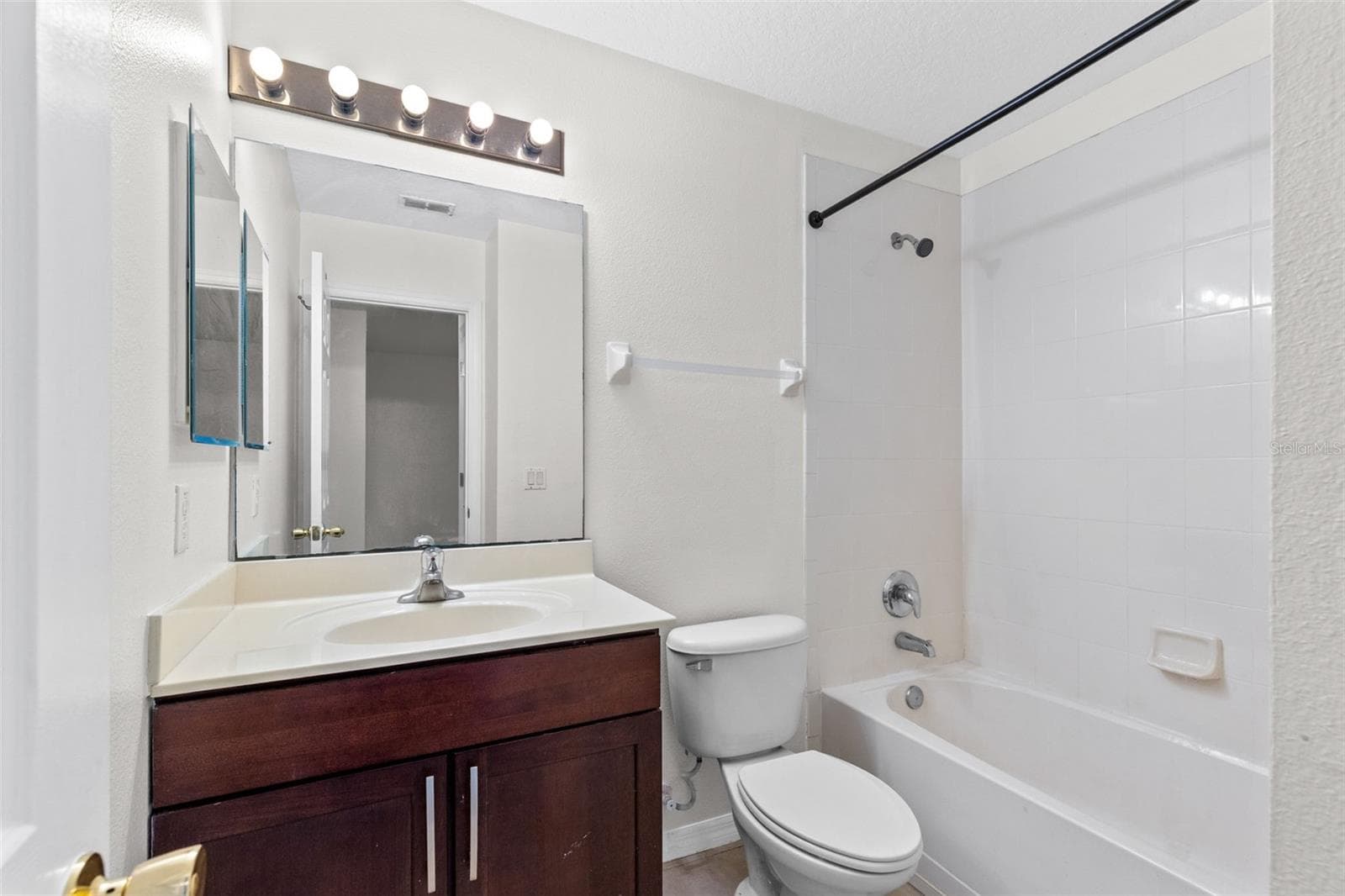 Bathroom 2 - 4231 TRIDENT PT, OVIEDO