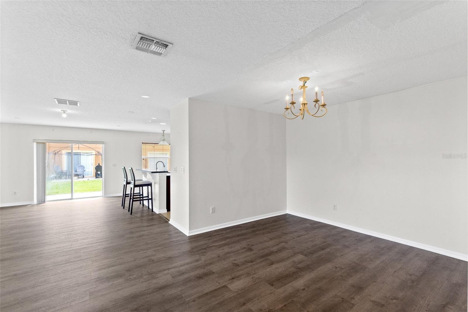 Dinning area - 4231 TRIDENT PT, OVIEDO
