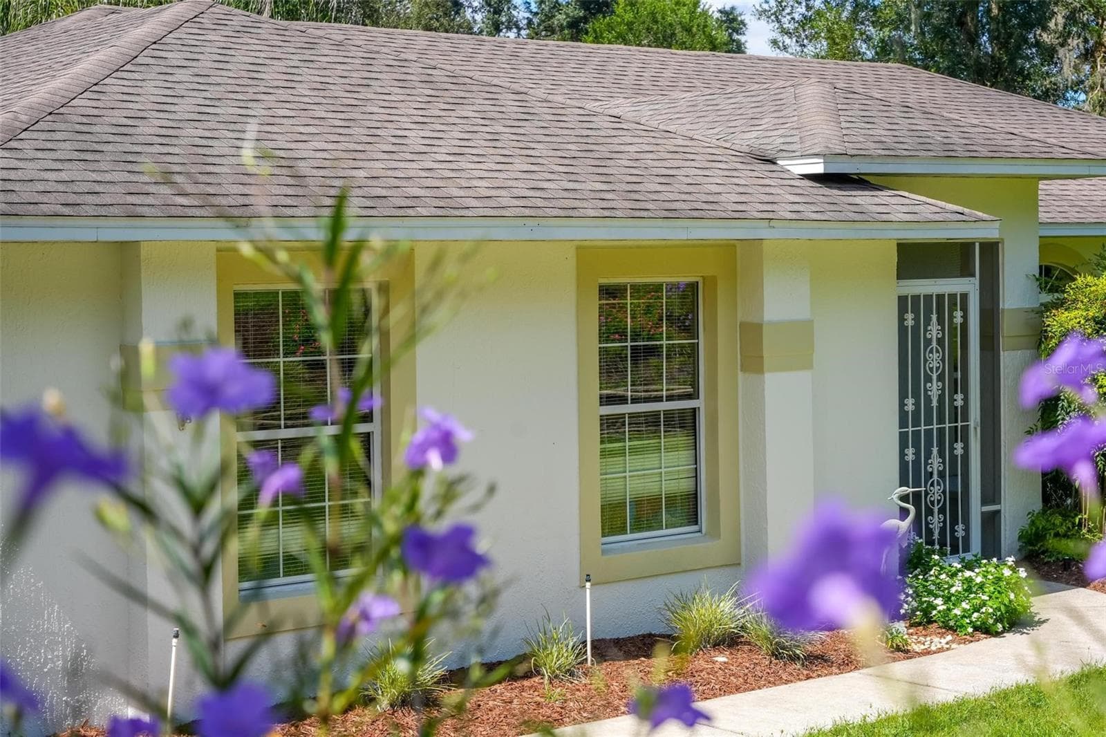 Single Family Residence at 211 HANGING MOSS LN, LADY LAKE, photo 6 of 92