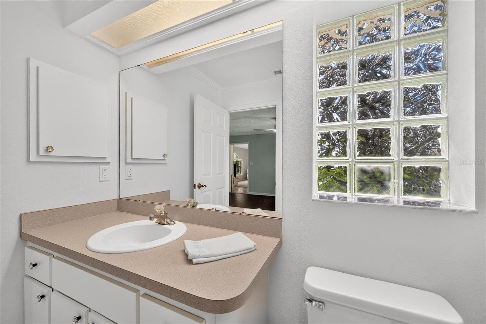 Primary Bath - 211 HANGING MOSS LN, LADY LAKE