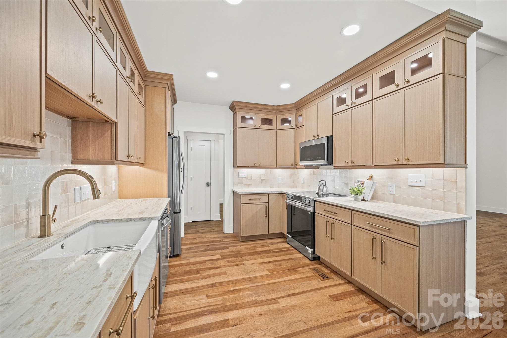 Single Family Residence at 25002 Molokai Drive, Tega Cay, photo 11 of 48