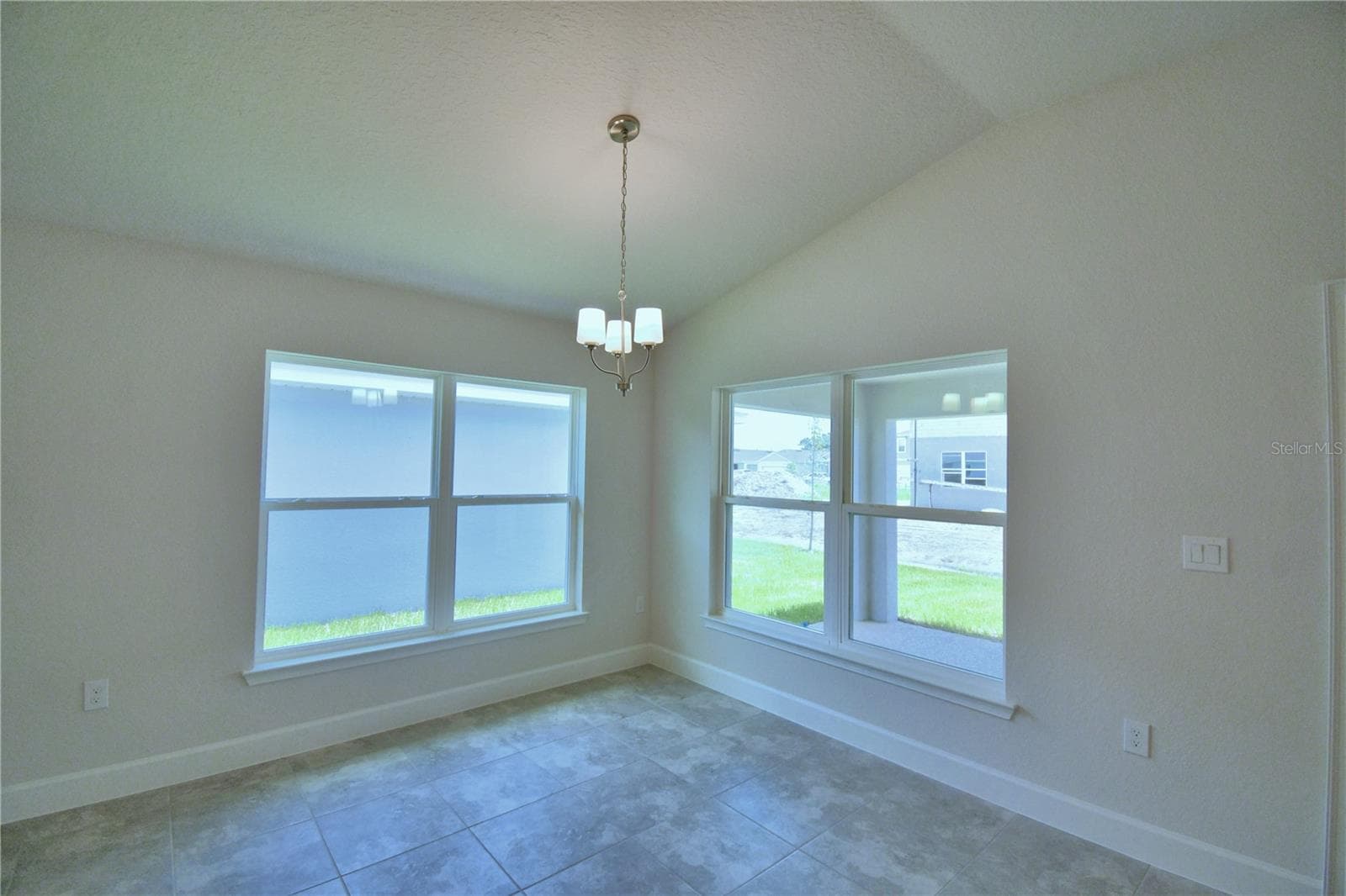 Single Family Residence at 4511 SUNDEW LN, AUBURNDALE, photo 6 of 33