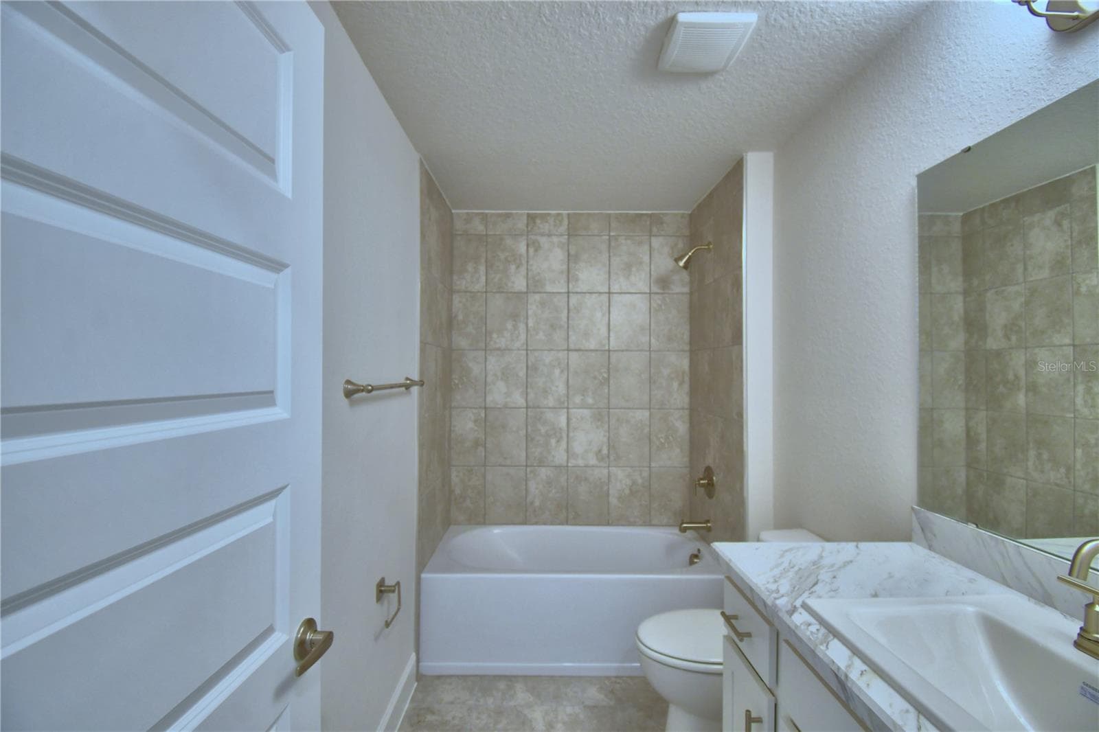 Single Family Residence at 4511 SUNDEW LN, AUBURNDALE, photo 17 of 33