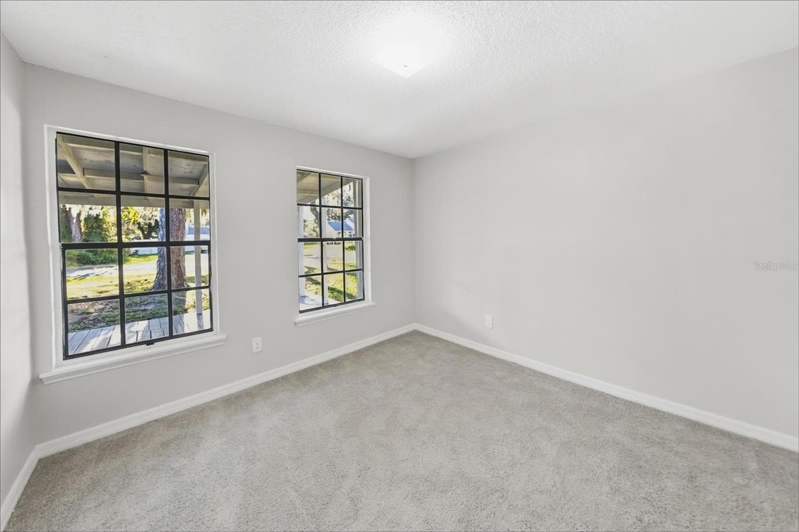 Single Family Residence at 2727 BANYAN DR, EDGEWATER, photo 11 of 15