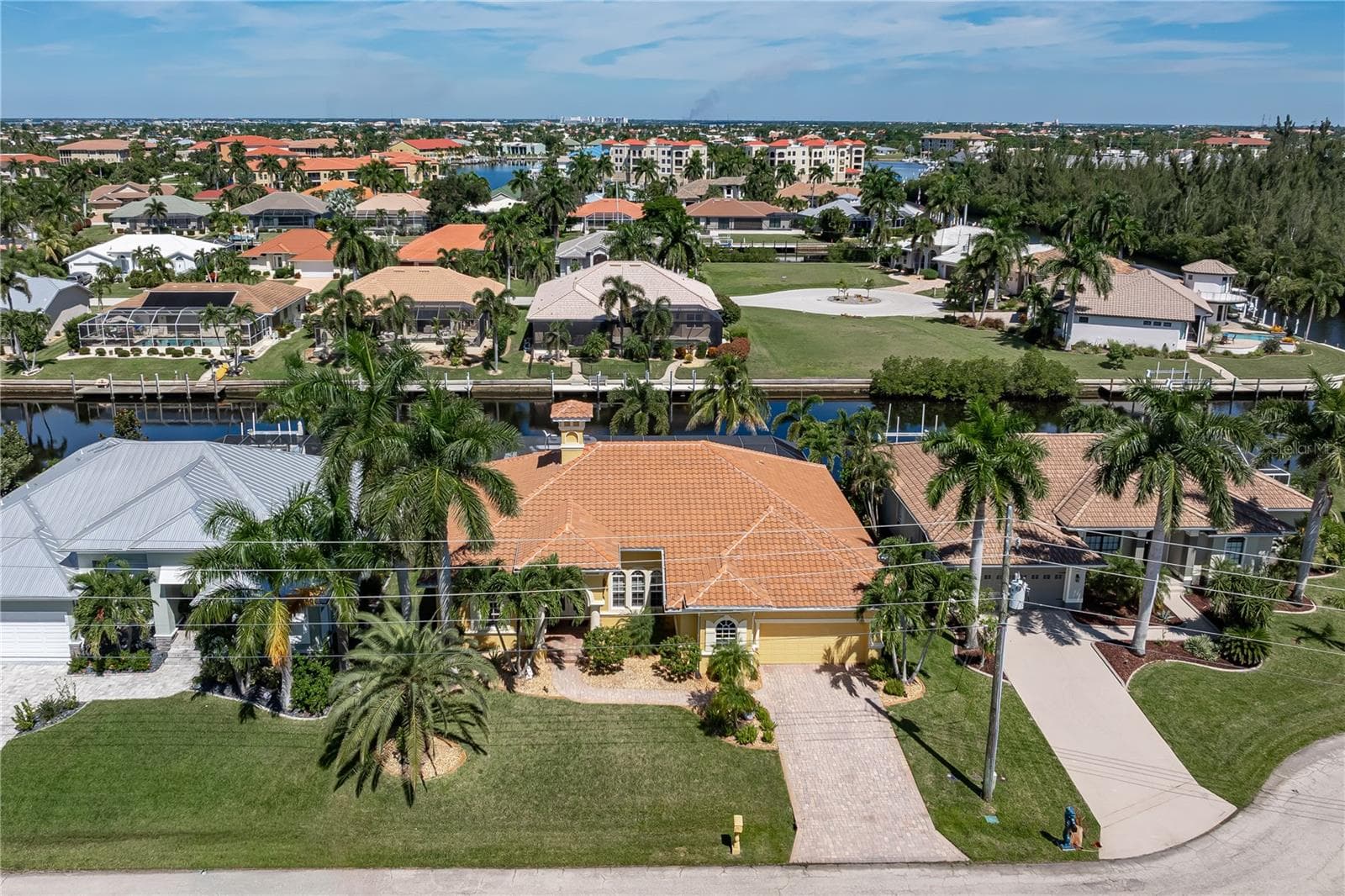 Waterfront home in Punta Gorda Isles - 1448 KIWI CT, PUNTA GORDA