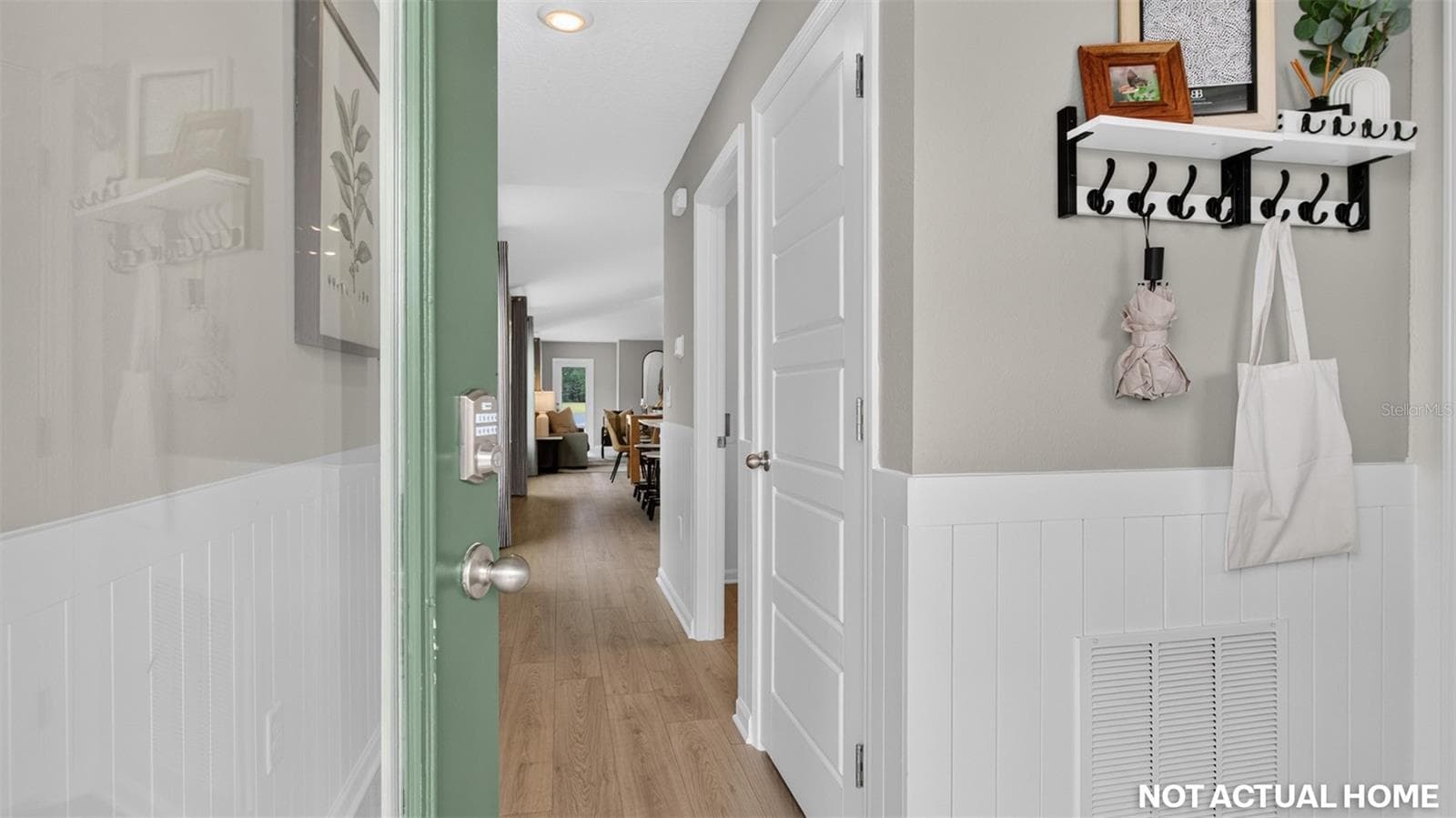 Single Family Residence at 16 FLAGSTICK LN, BUNNELL, photo 4 of 61