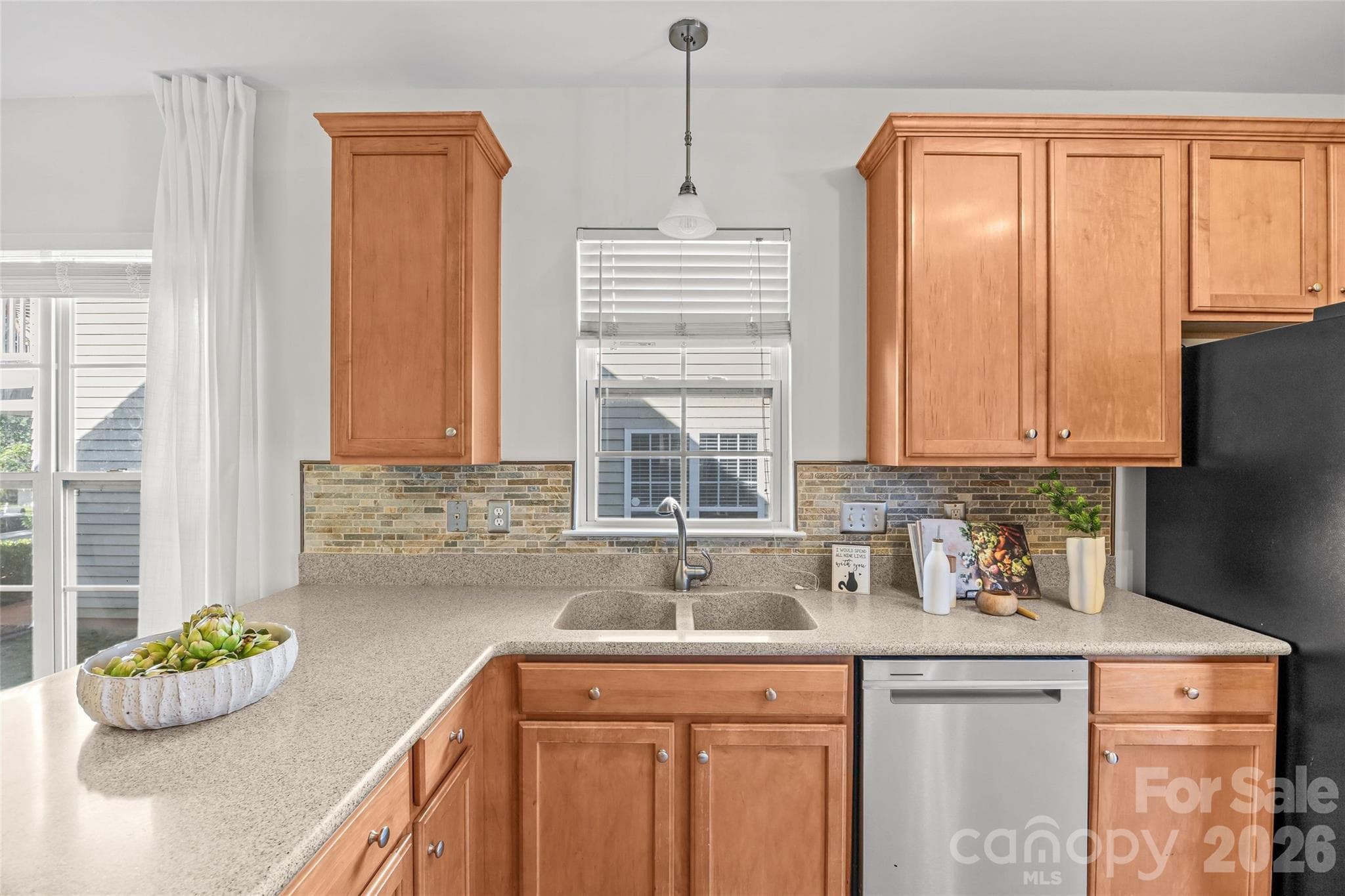 Single Family Residence at 13818 Carleen Way, Charlotte, photo 15 of 43