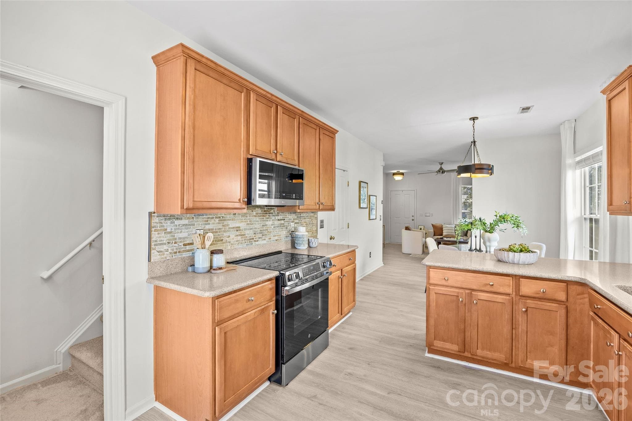 Single Family Residence at 13818 Carleen Way, Charlotte, photo 16 of 43
