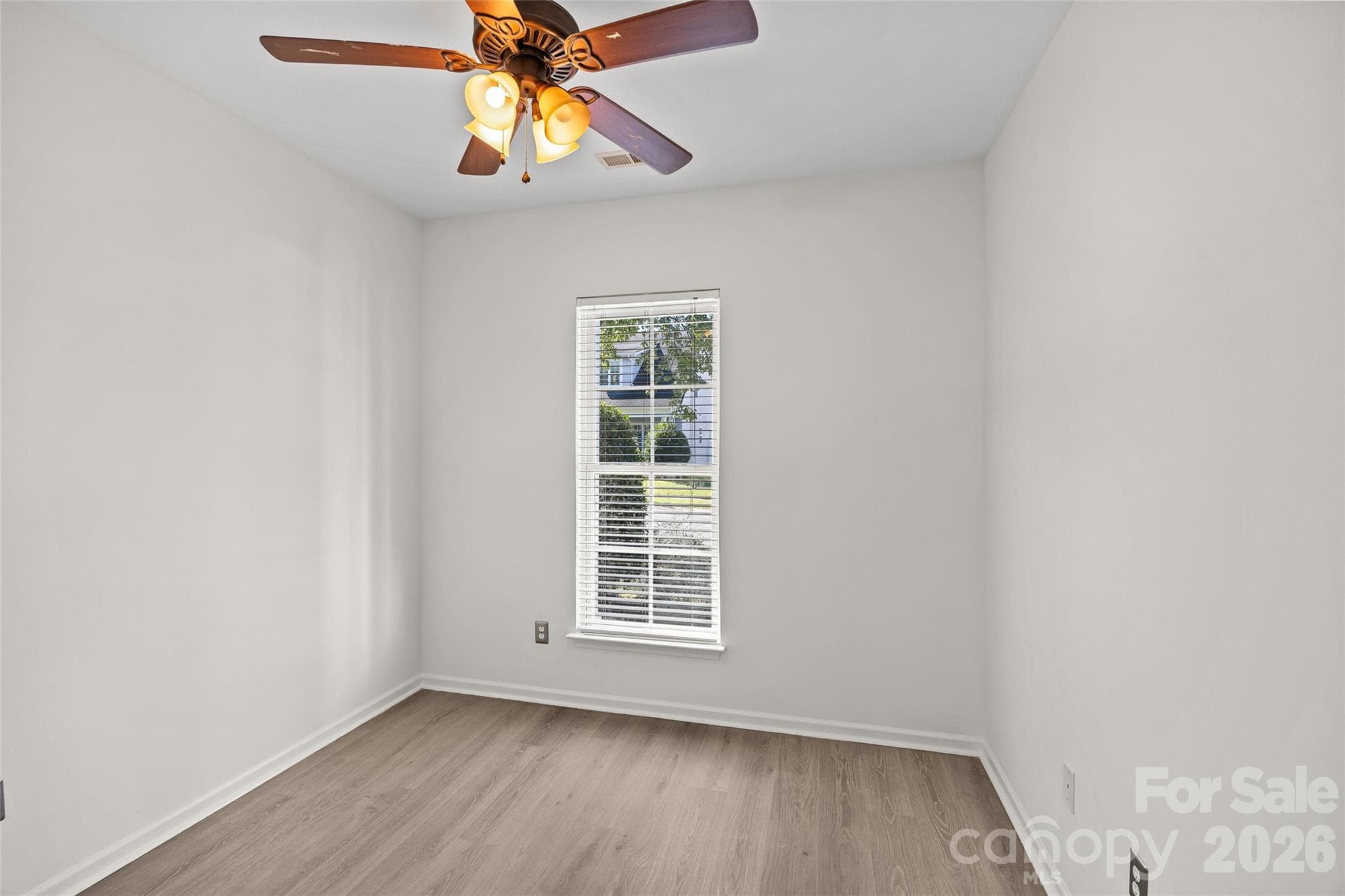 Single Family Residence at 13818 Carleen Way, Charlotte, photo 17 of 43