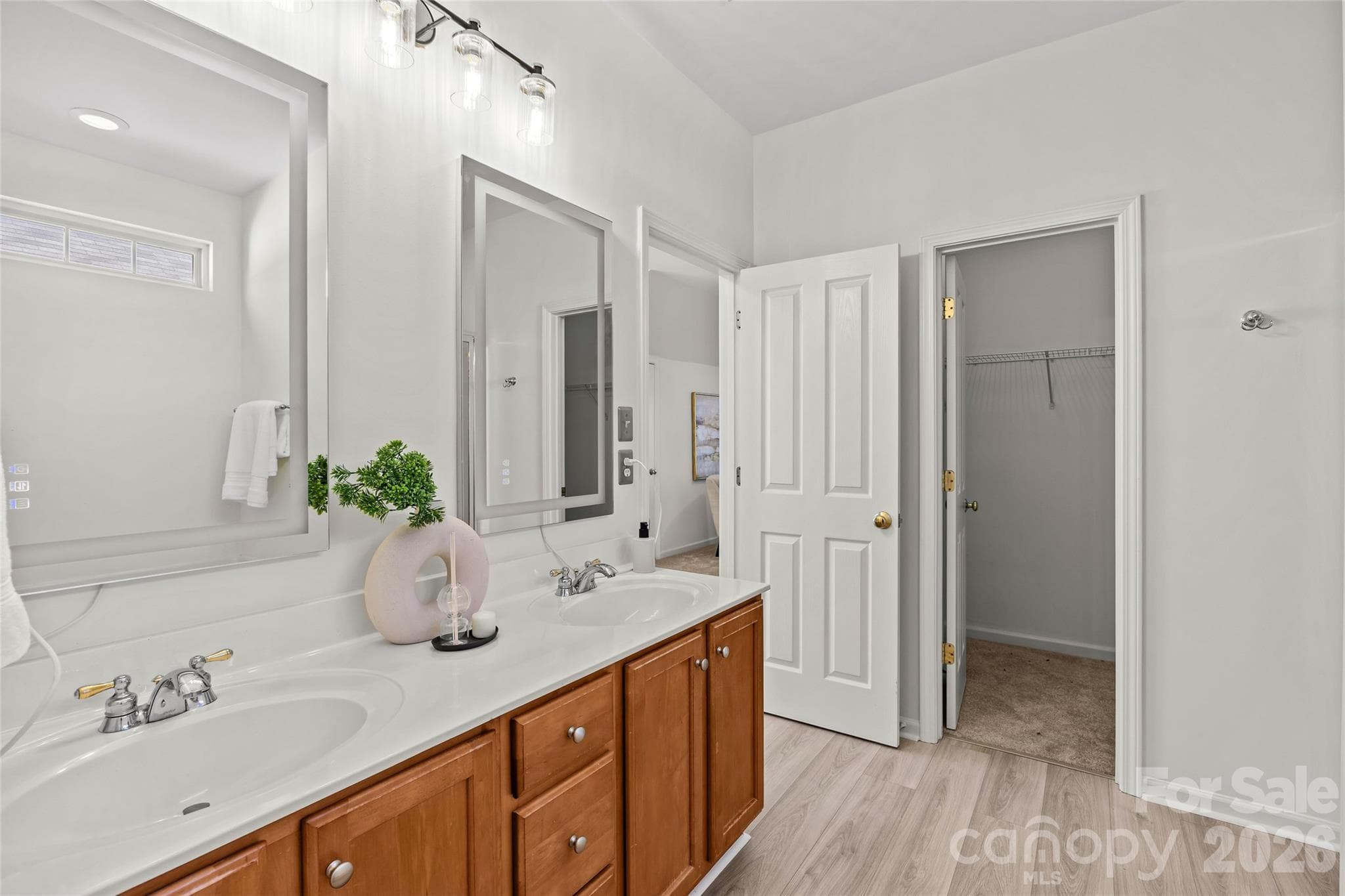 Single Family Residence at 13818 Carleen Way, Charlotte, photo 31 of 43