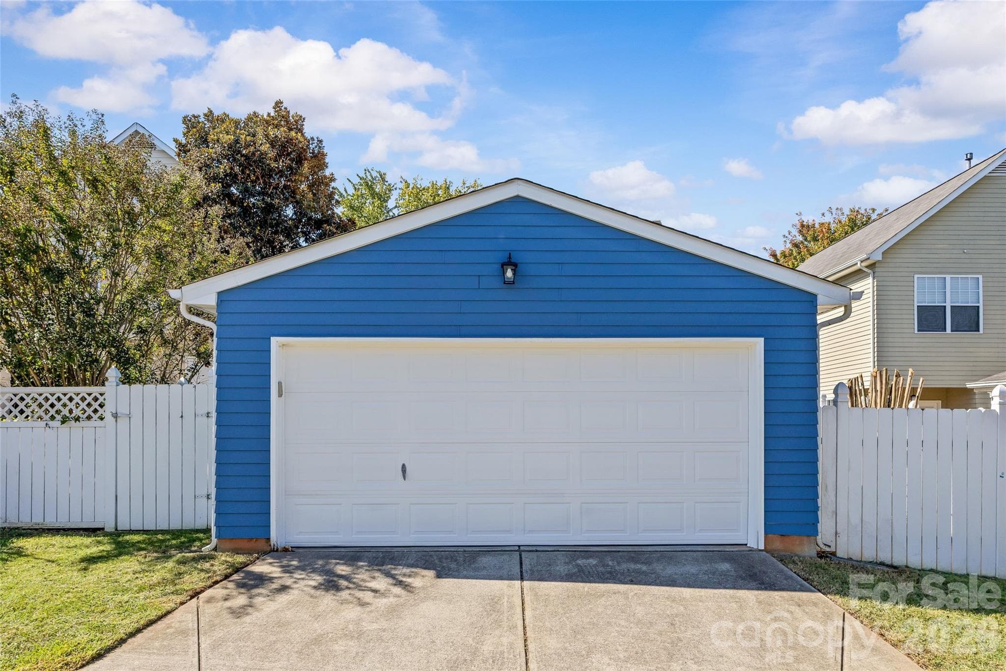 Single Family Residence at 13818 Carleen Way, Charlotte, photo 42 of 43