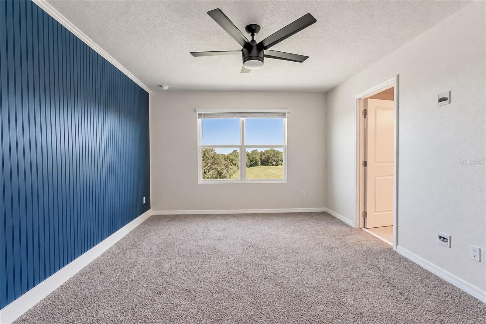 Single Family Residence at 585 BLACK EAGLE DR, GROVELAND, photo 39 of 56