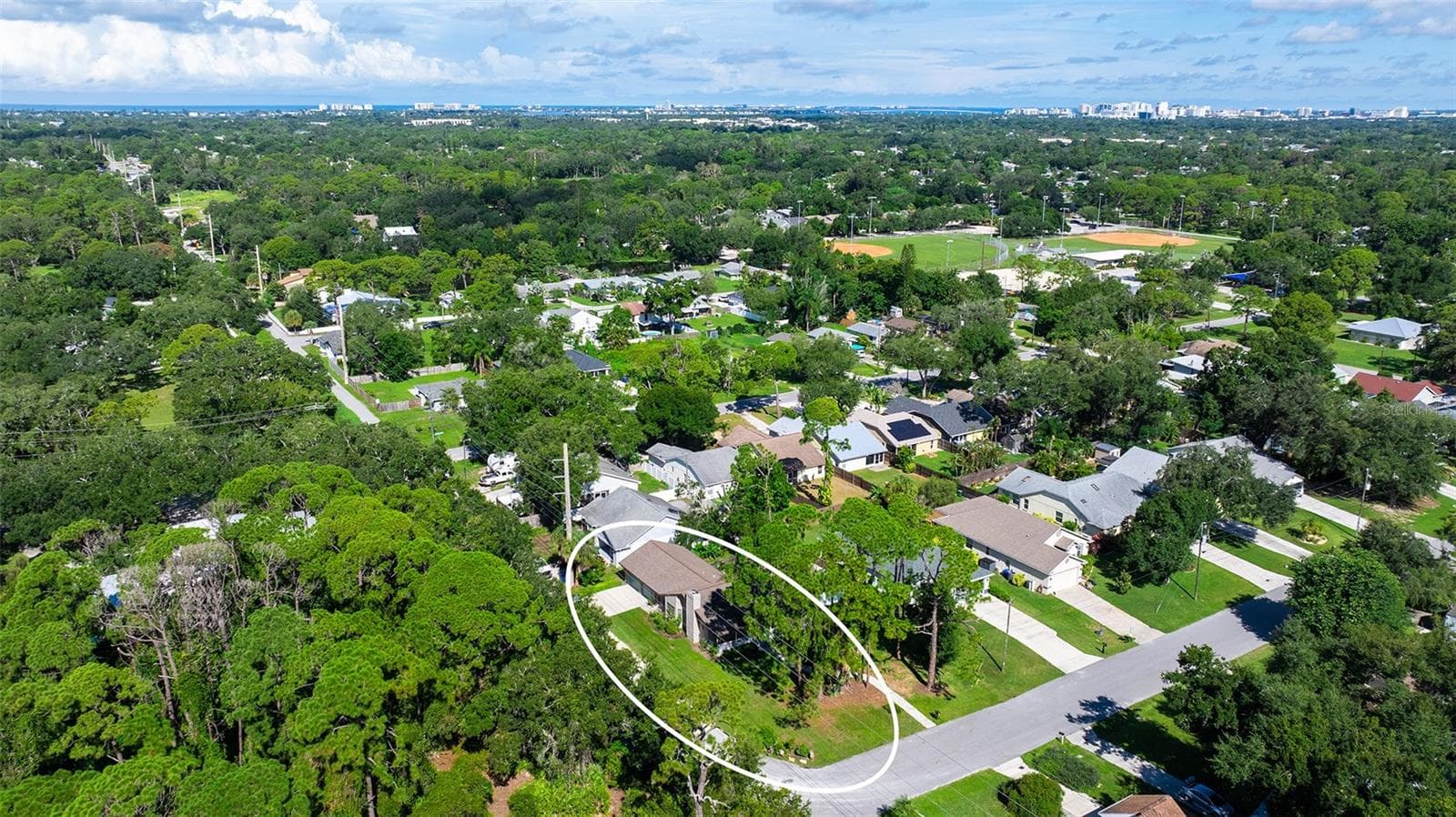 Single Family Residence at 4598 CACTUS AVE, SARASOTA, photo 9 of 95