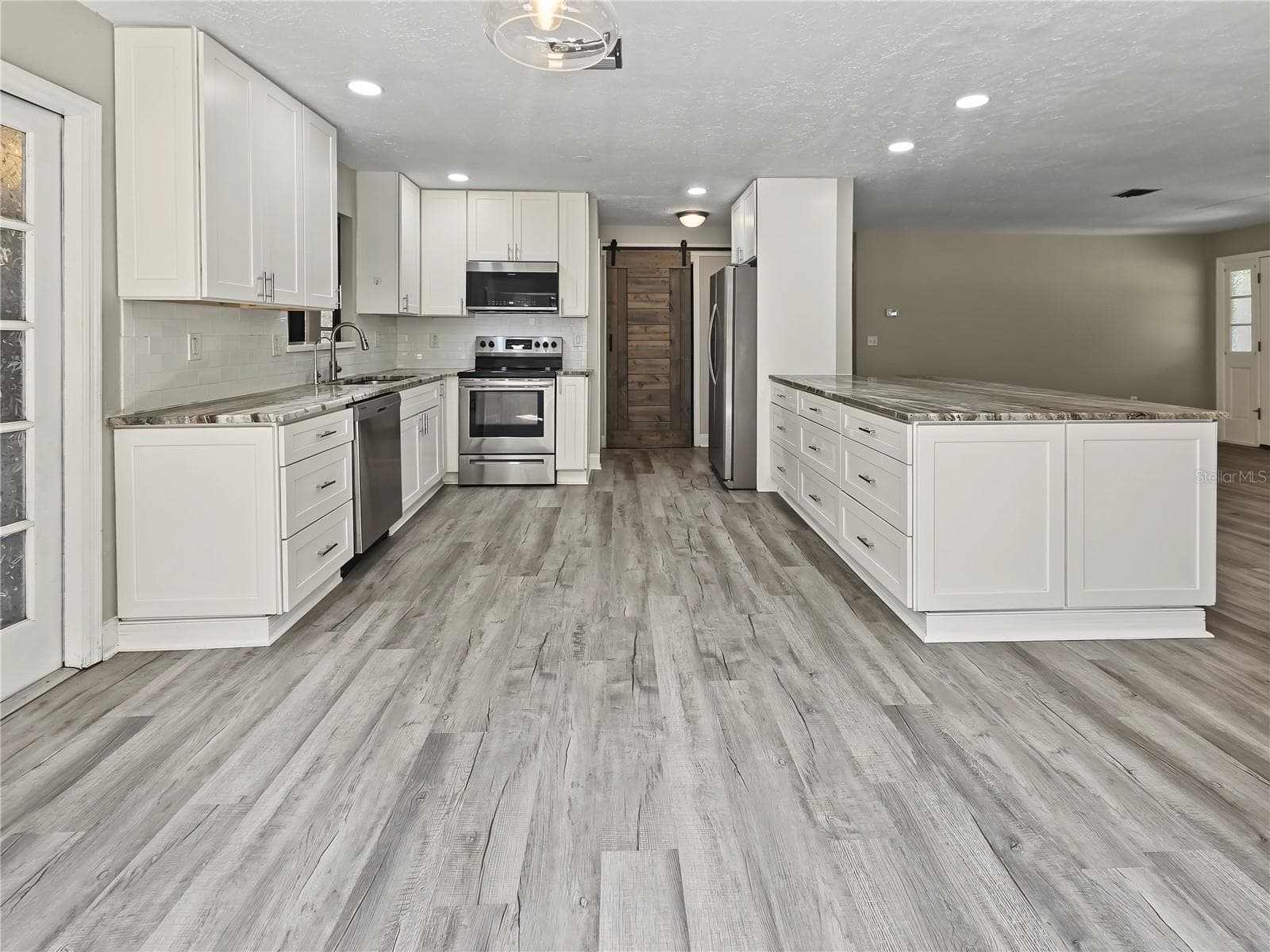 Single Family Residence at 4598 CACTUS AVE, SARASOTA, photo 24 of 95