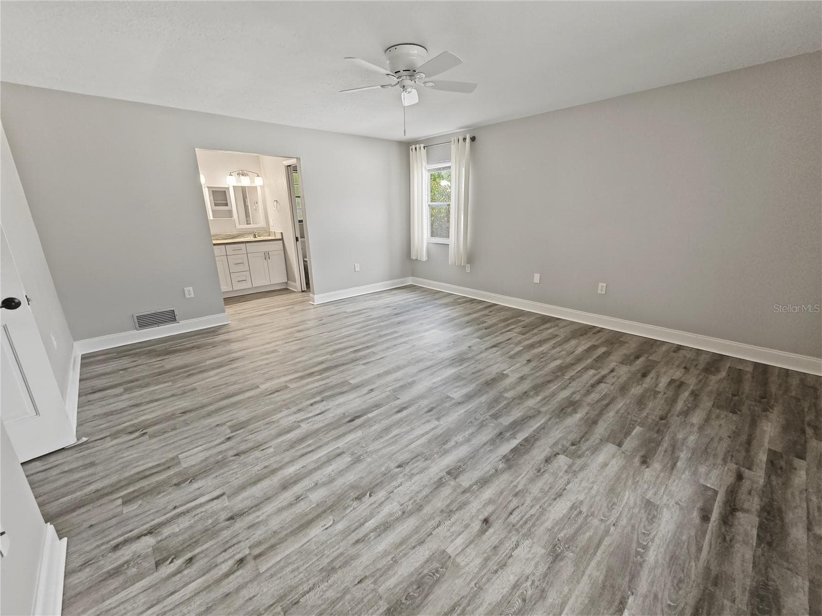 Single Family Residence at 4598 CACTUS AVE, SARASOTA, photo 41 of 95