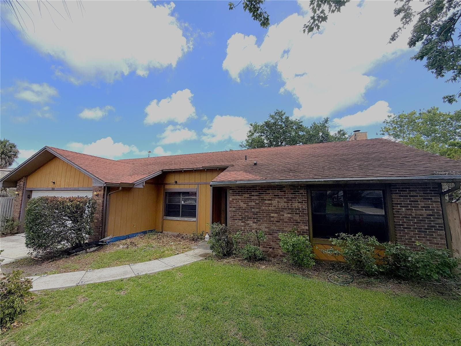 Single Family Residence at 824 BLACK DUCK DR, PORT ORANGE, photo 2 of 46