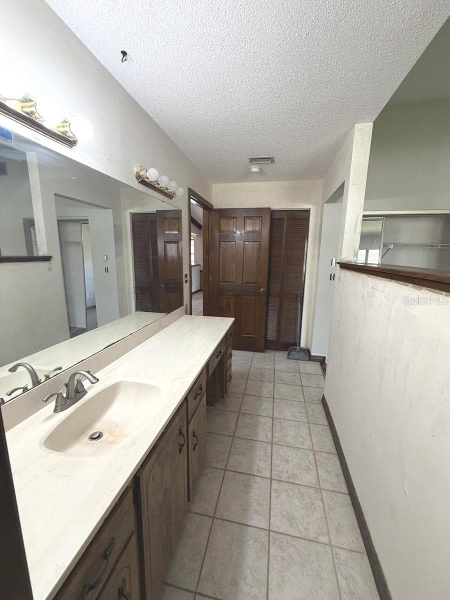 Single Family Residence at 824 BLACK DUCK DR, PORT ORANGE, photo 23 of 46