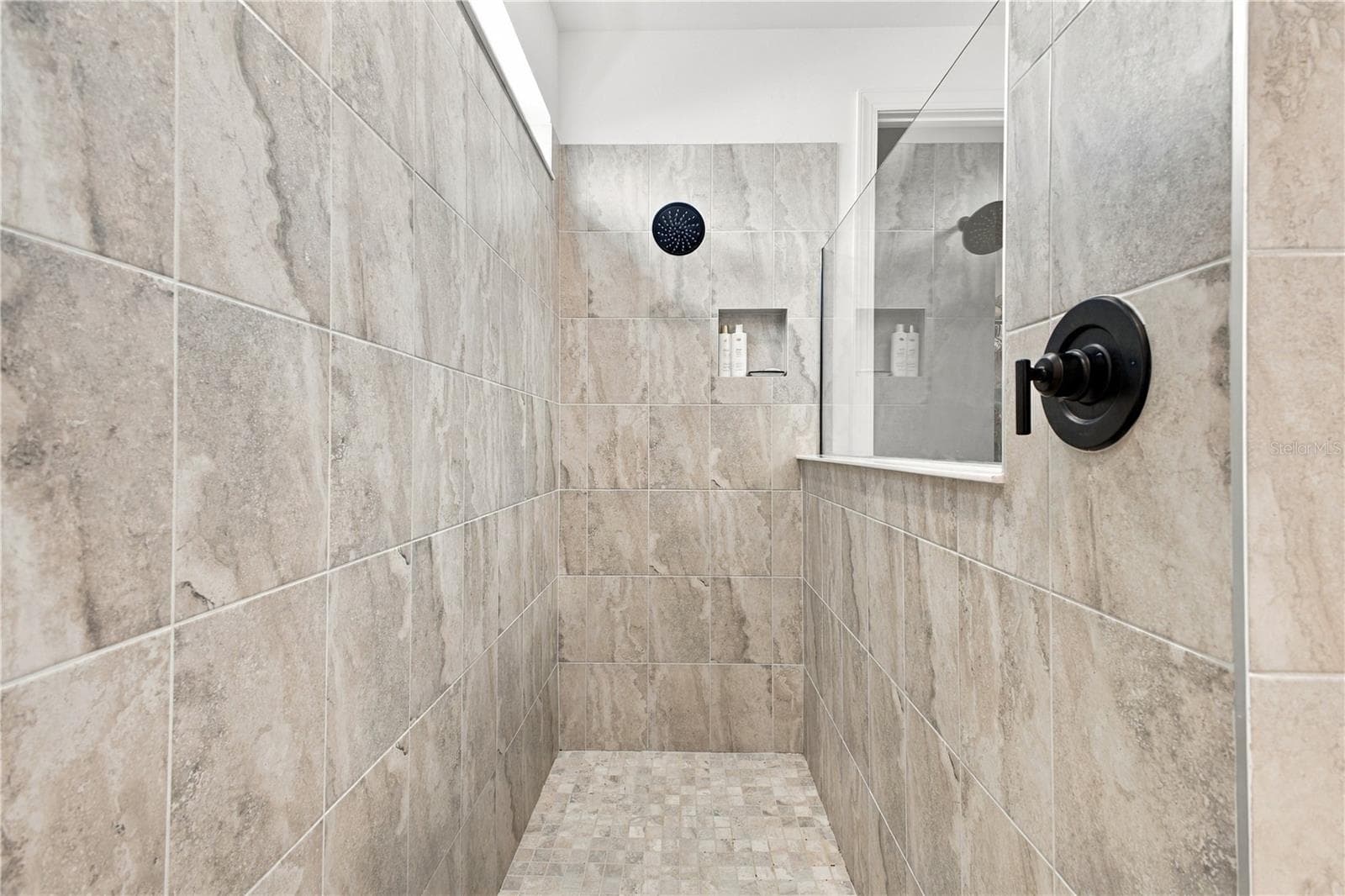 Primary Shower - 5839 SILVERSIDE PINE CT, LAKEWOOD RANCH