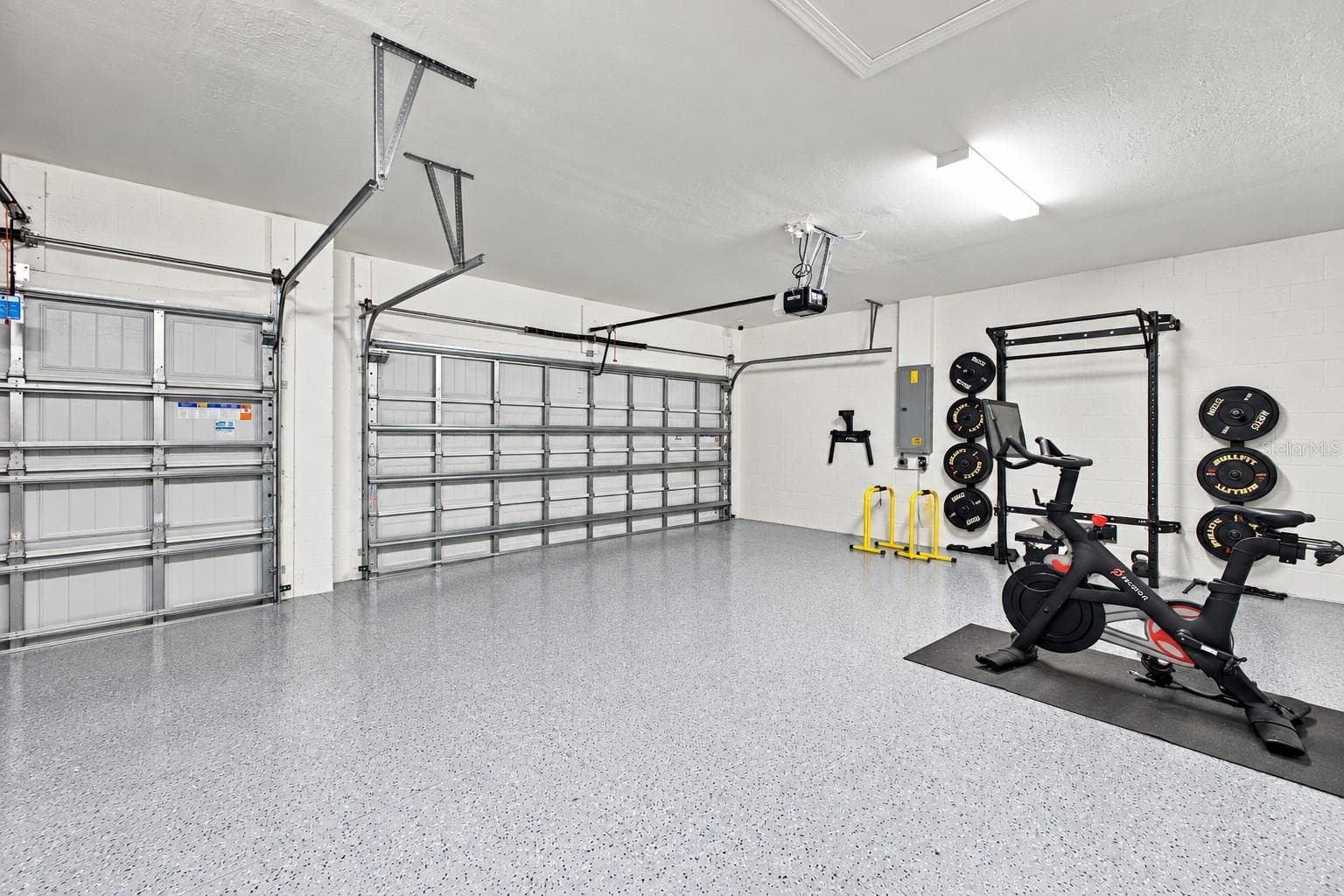 3 Car Garage - 5839 SILVERSIDE PINE CT, LAKEWOOD RANCH