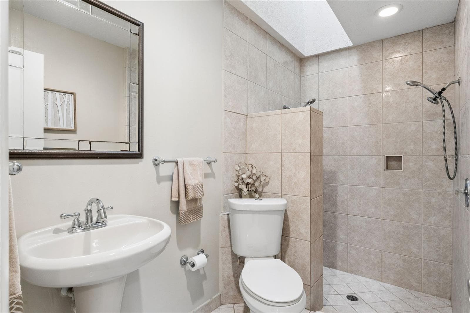 Single Family Residence at 4574 SAILBREEZE CT, ORLANDO, photo 36 of 56