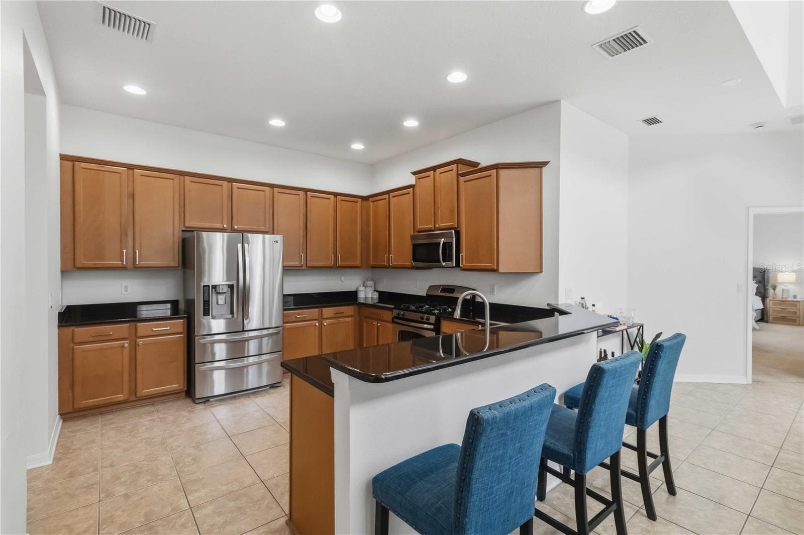 Single Family Residence at 11310 WINTHROP LAKE DR, RIVERVIEW, photo 6 of 45