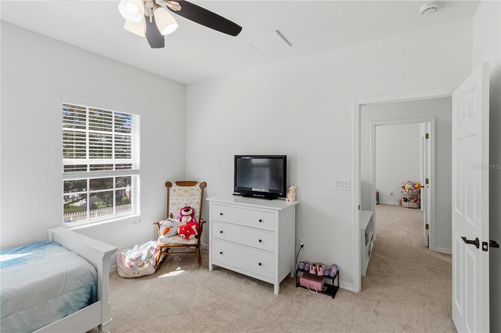 Single Family Residence at 11310 WINTHROP LAKE DR, RIVERVIEW, photo 26 of 45