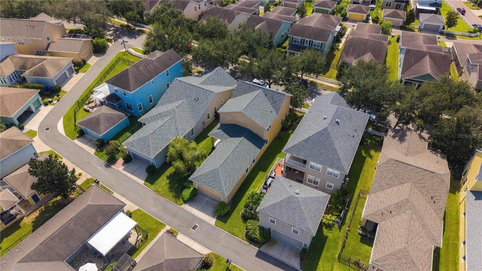 Single Family Residence at 11310 WINTHROP LAKE DR, RIVERVIEW, photo 41 of 45