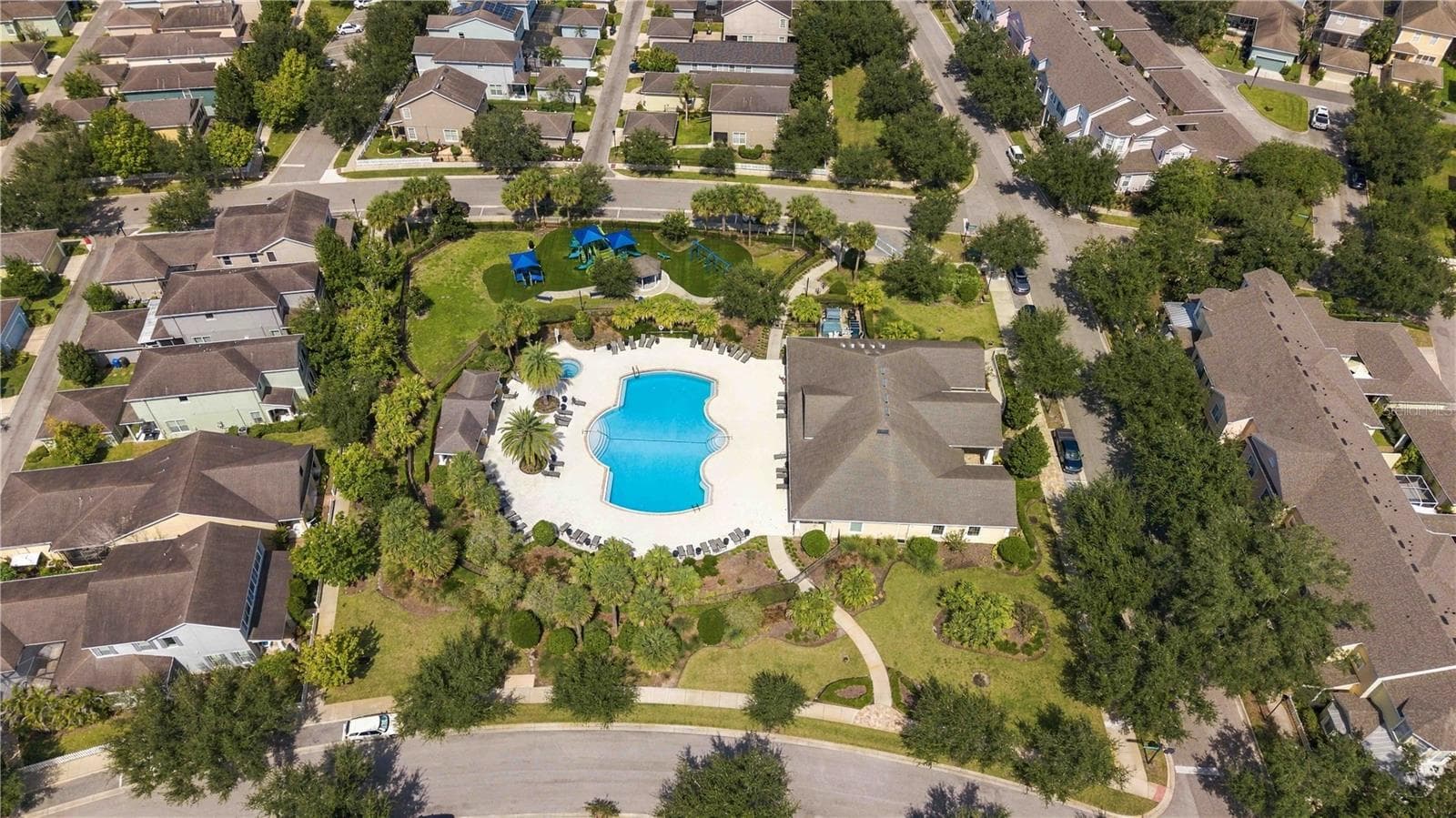 Single Family Residence at 11310 WINTHROP LAKE DR, RIVERVIEW, photo 43 of 45