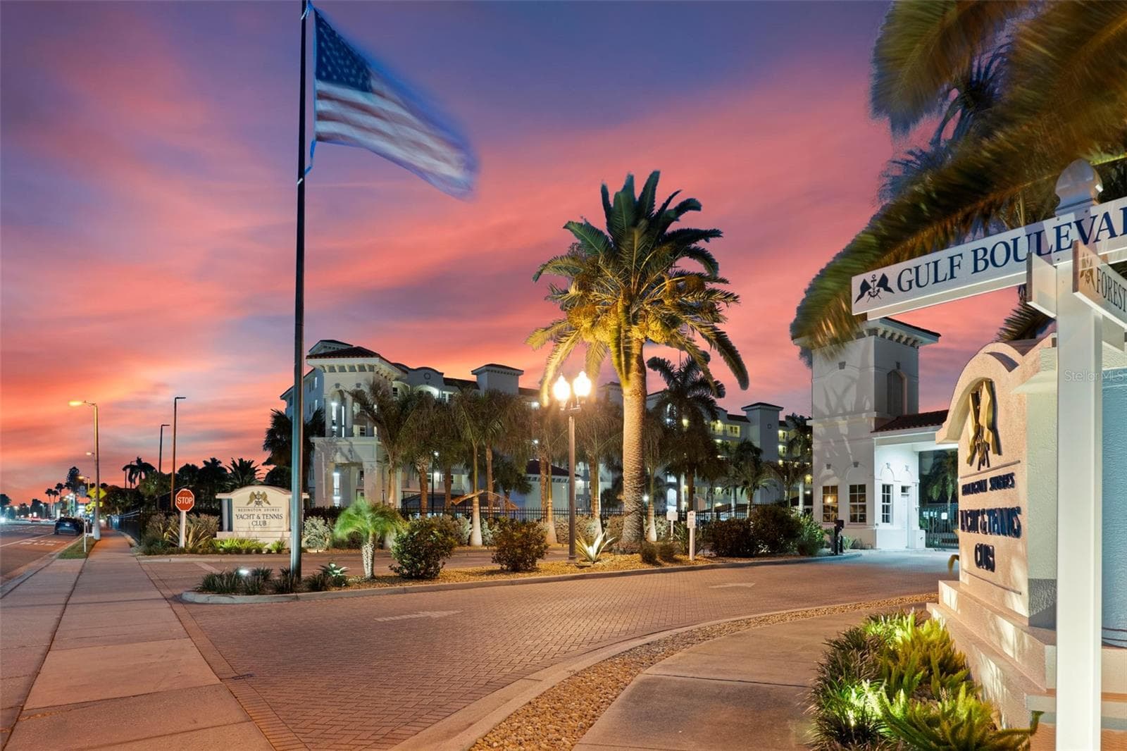Welcome to Redington Shores Yacht and tennis club on the famous Gulf Boulevard leading to All, pristine Suncoast beaches beaches! - 17717 GULF BLVD #604, REDINGTON SHORES