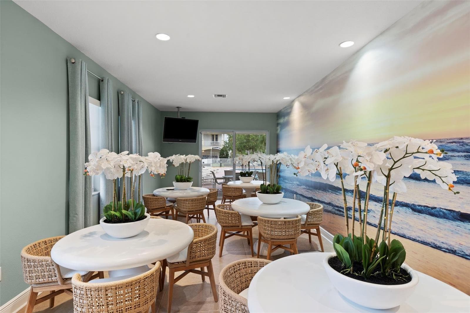 Gorgeous, fully remodeled clubhouse, restrooms , kitchenette, and fitness center for all residents - 17717 GULF BLVD #604, REDINGTON SHORES