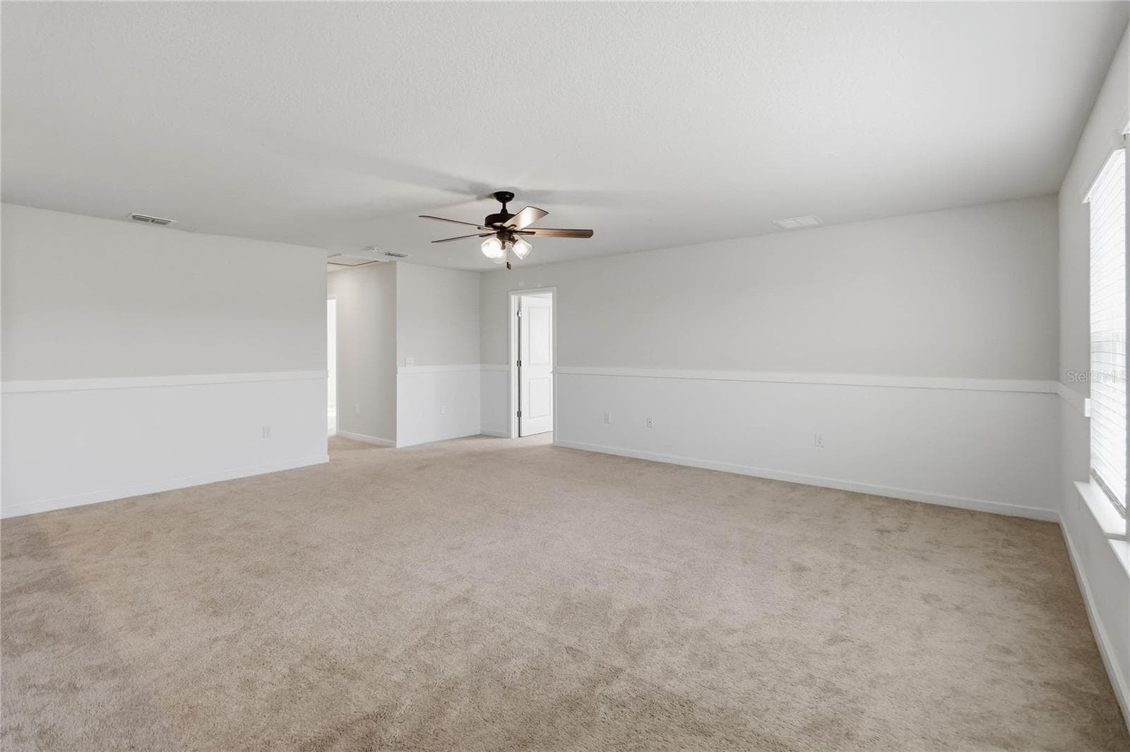 Single Family Residence at 17319 MILLION LAKES CT, CLERMONT, photo 28 of 55