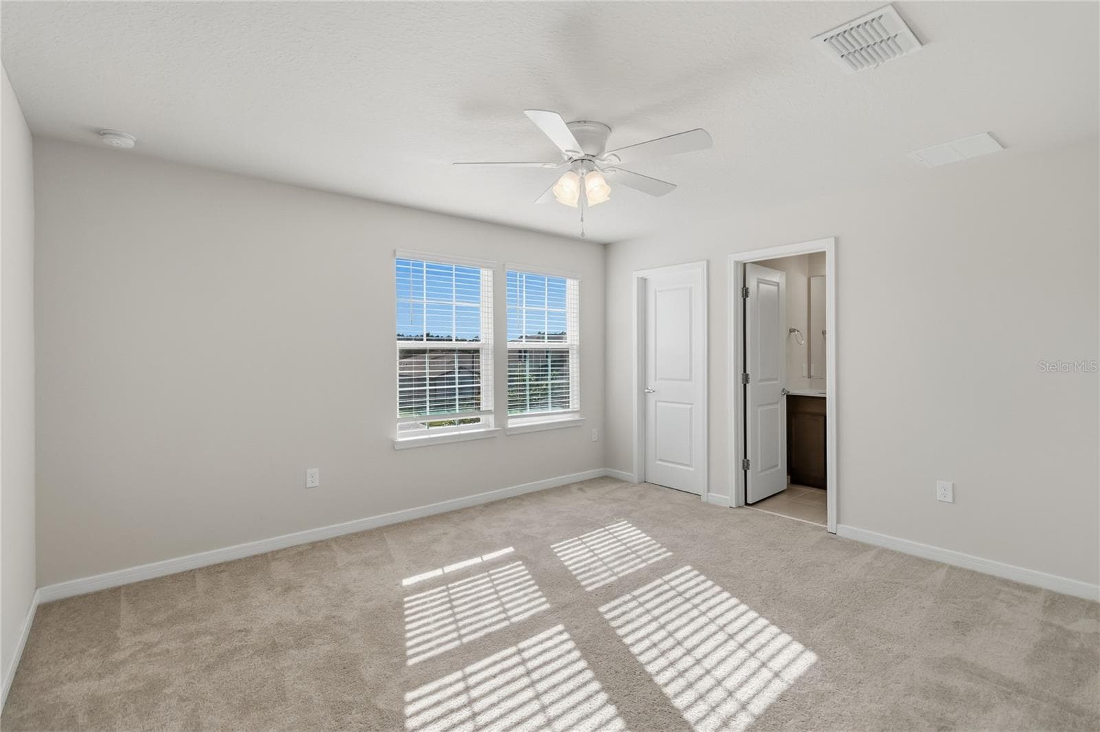 Single Family Residence at 17319 MILLION LAKES CT, CLERMONT, photo 31 of 55