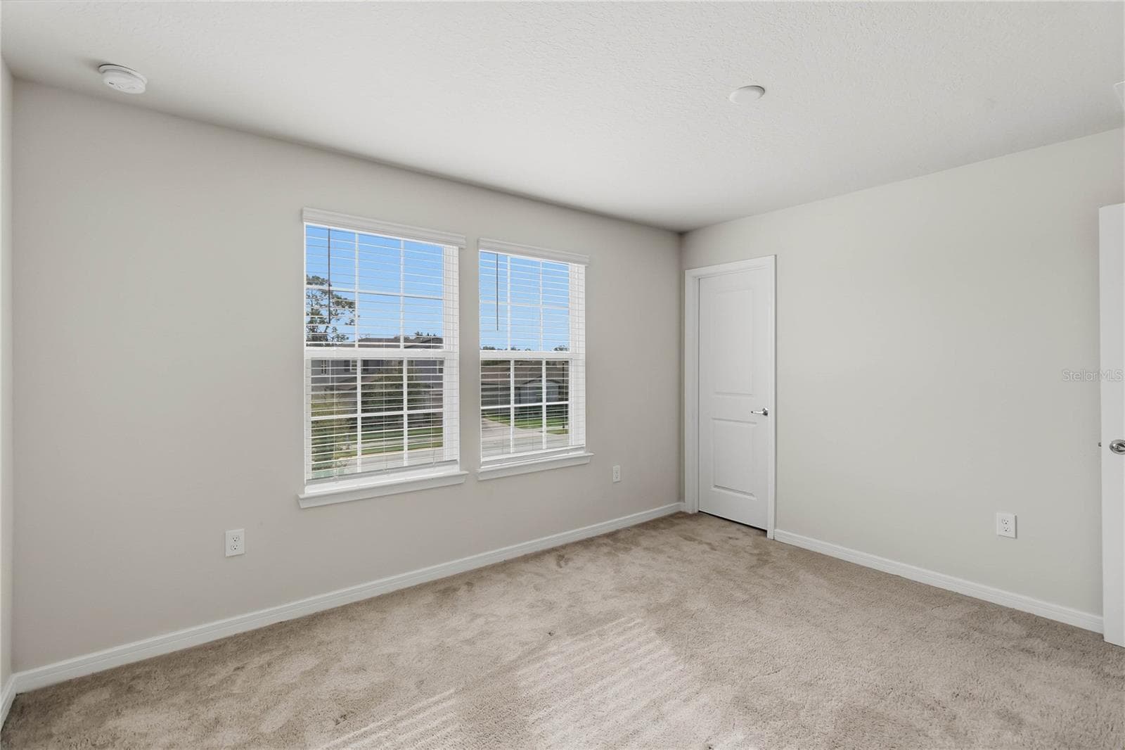 Single Family Residence at 17319 MILLION LAKES CT, CLERMONT, photo 35 of 55