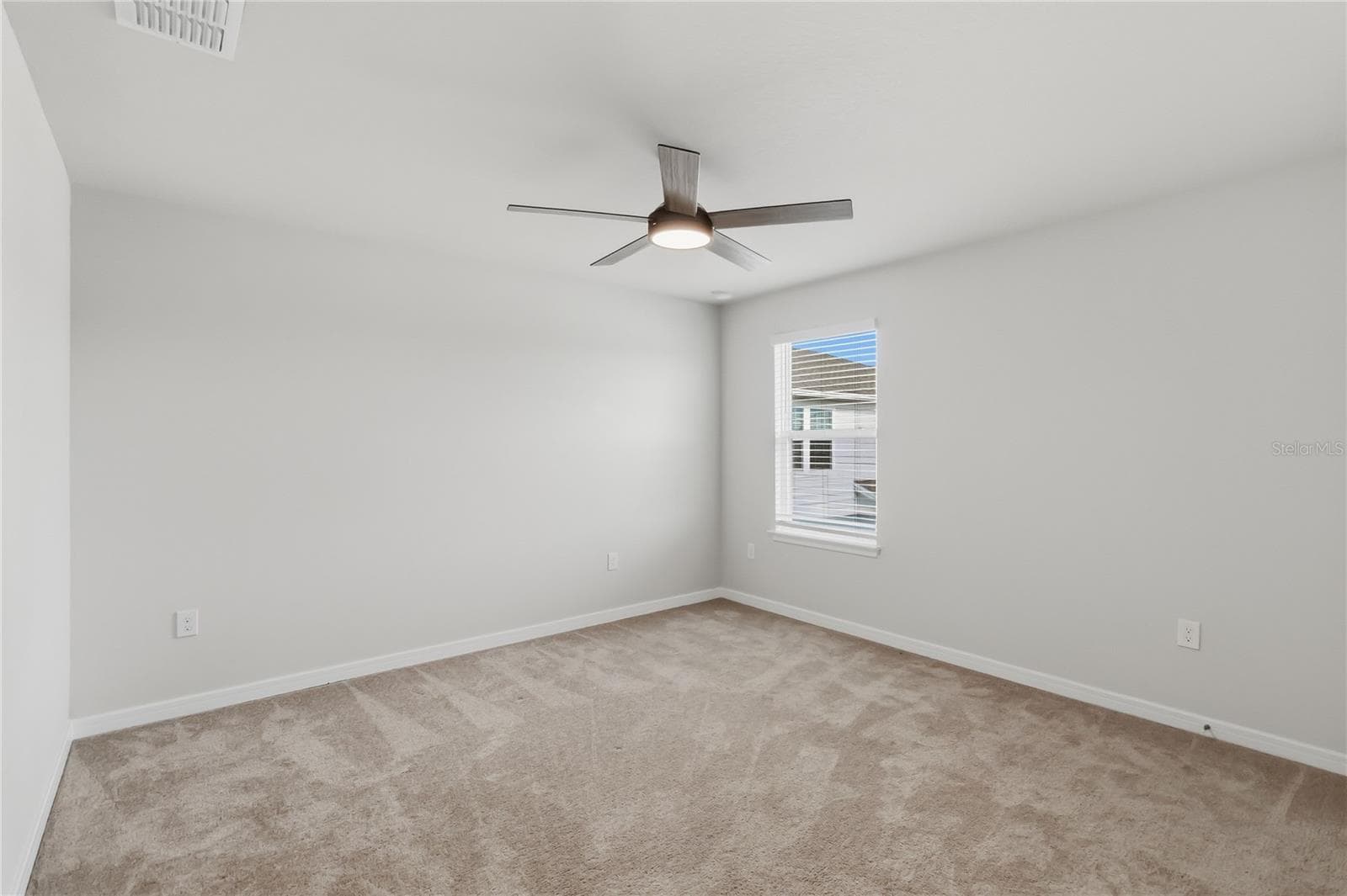 Single Family Residence at 17319 MILLION LAKES CT, CLERMONT, photo 36 of 55