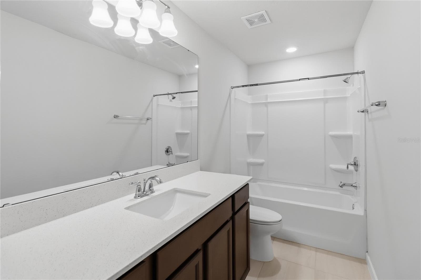 Single Family Residence at 17319 MILLION LAKES CT, CLERMONT, photo 39 of 55