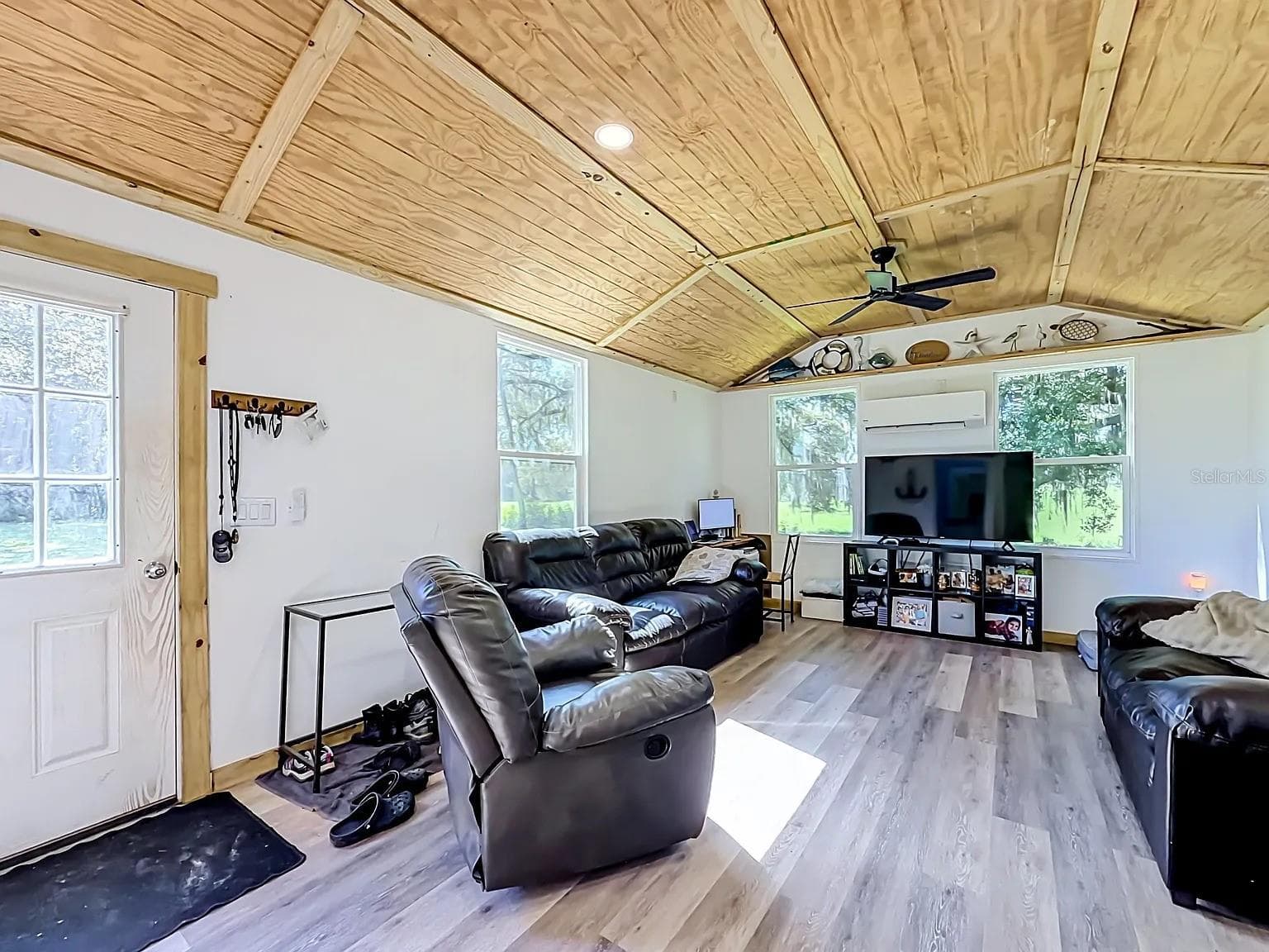 Single Family Residence at 3622 E WHIRLWIND, FLORAL CITY, photo 11 of 69