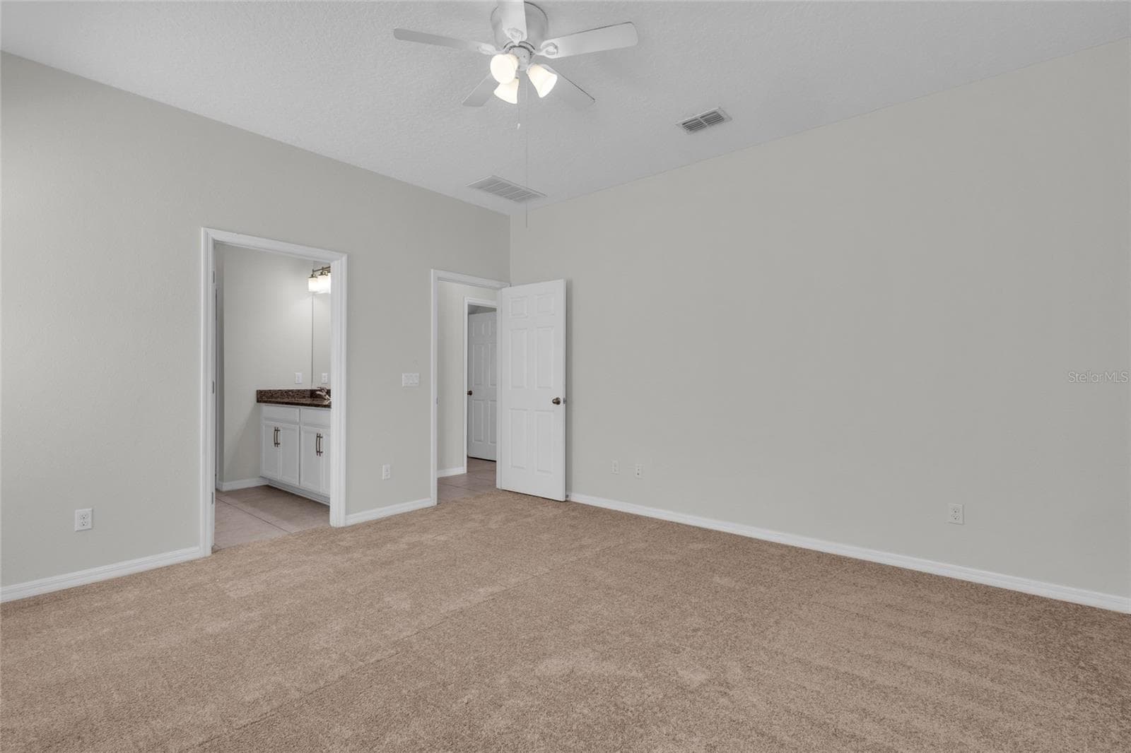 Single Family Residence at 2577 OCOEE RESERVE CT, OCOEE, photo 13 of 41
