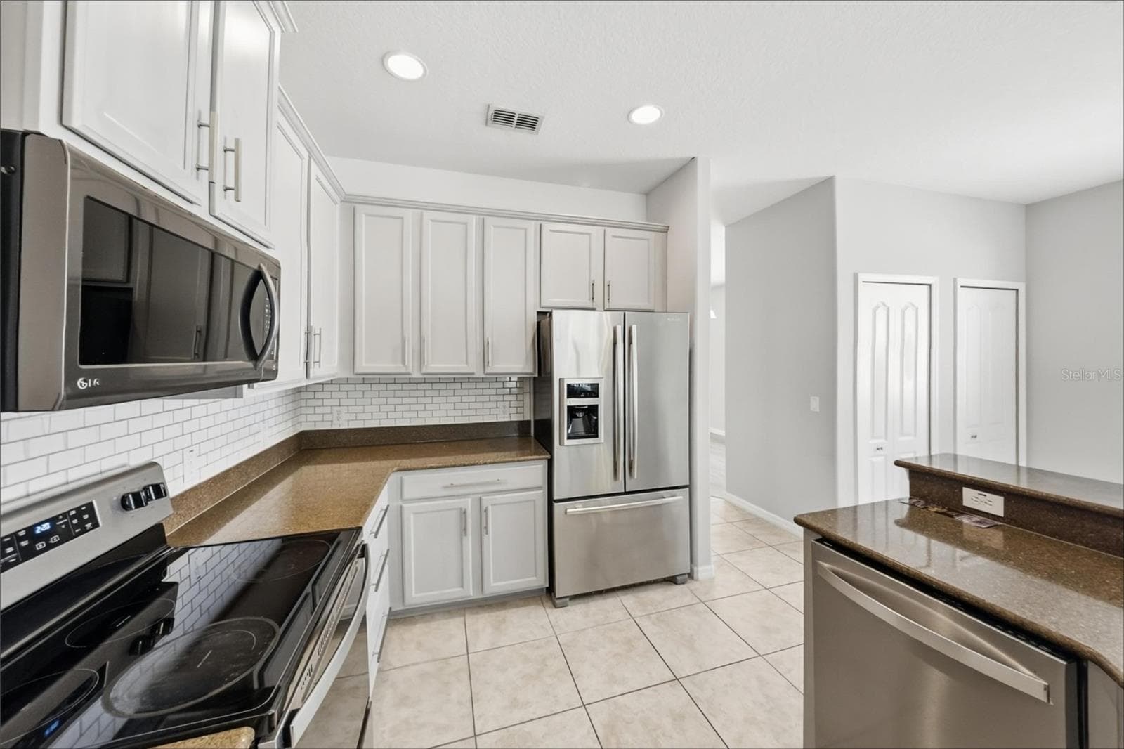 Single Family Residence at 2548 BALFORN TOWER WAY, WINTER GARDEN, photo 8 of 19
