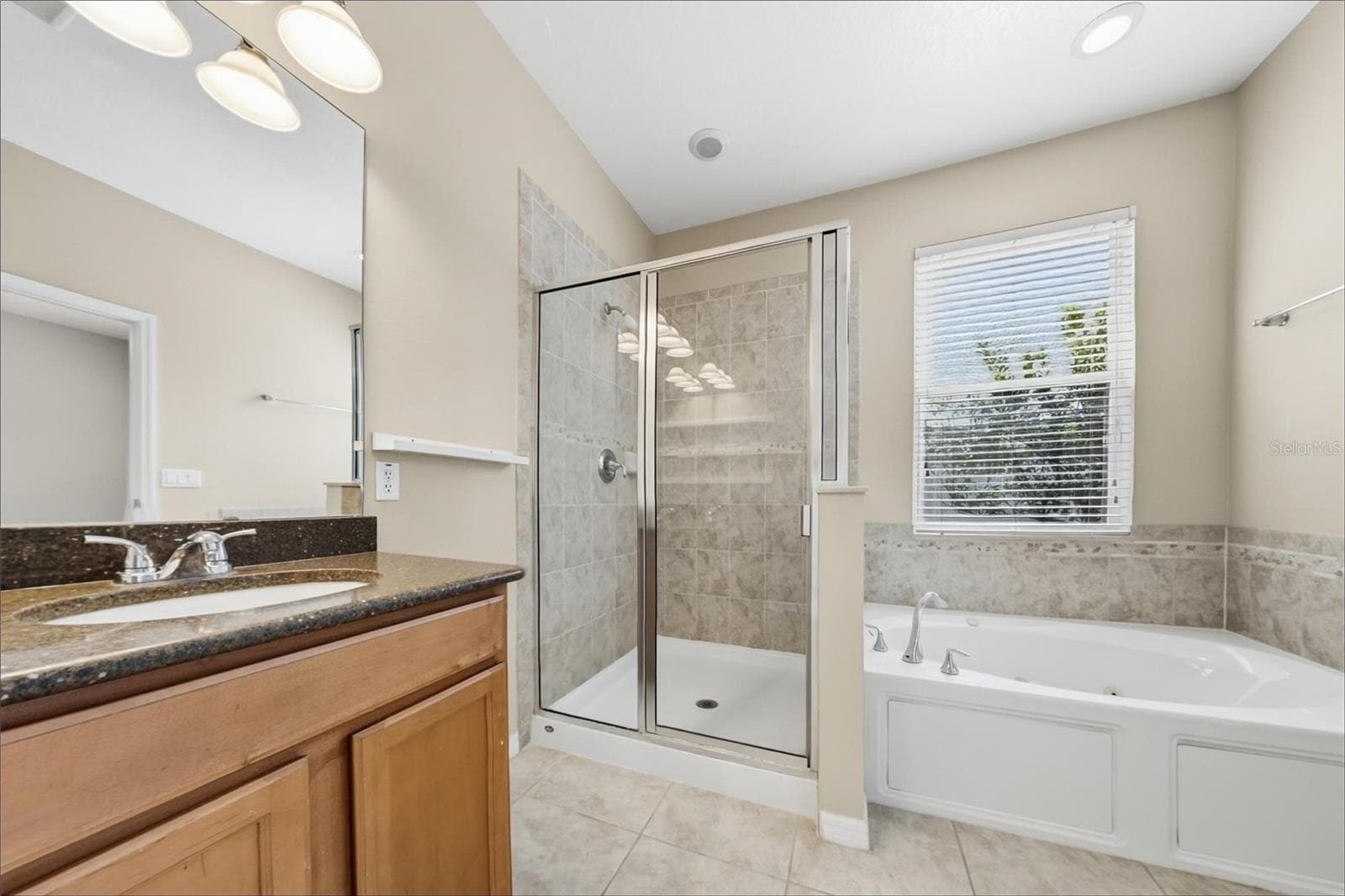 Single Family Residence at 2548 BALFORN TOWER WAY, WINTER GARDEN, photo 12 of 19