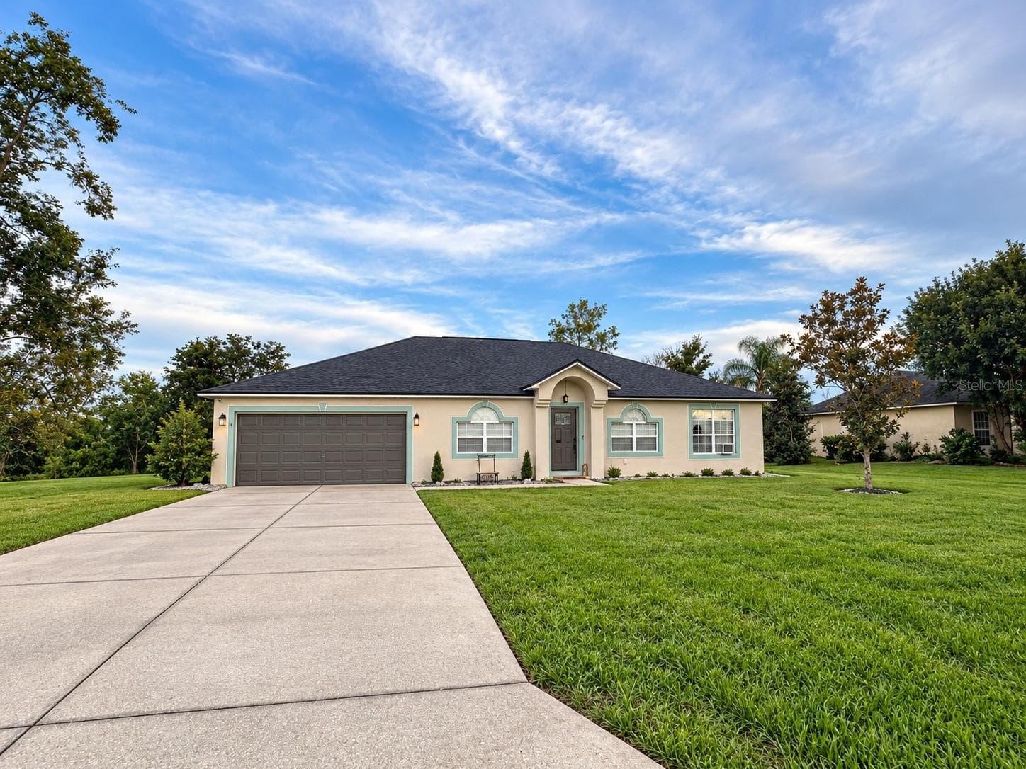 521 ADRIEL AVE